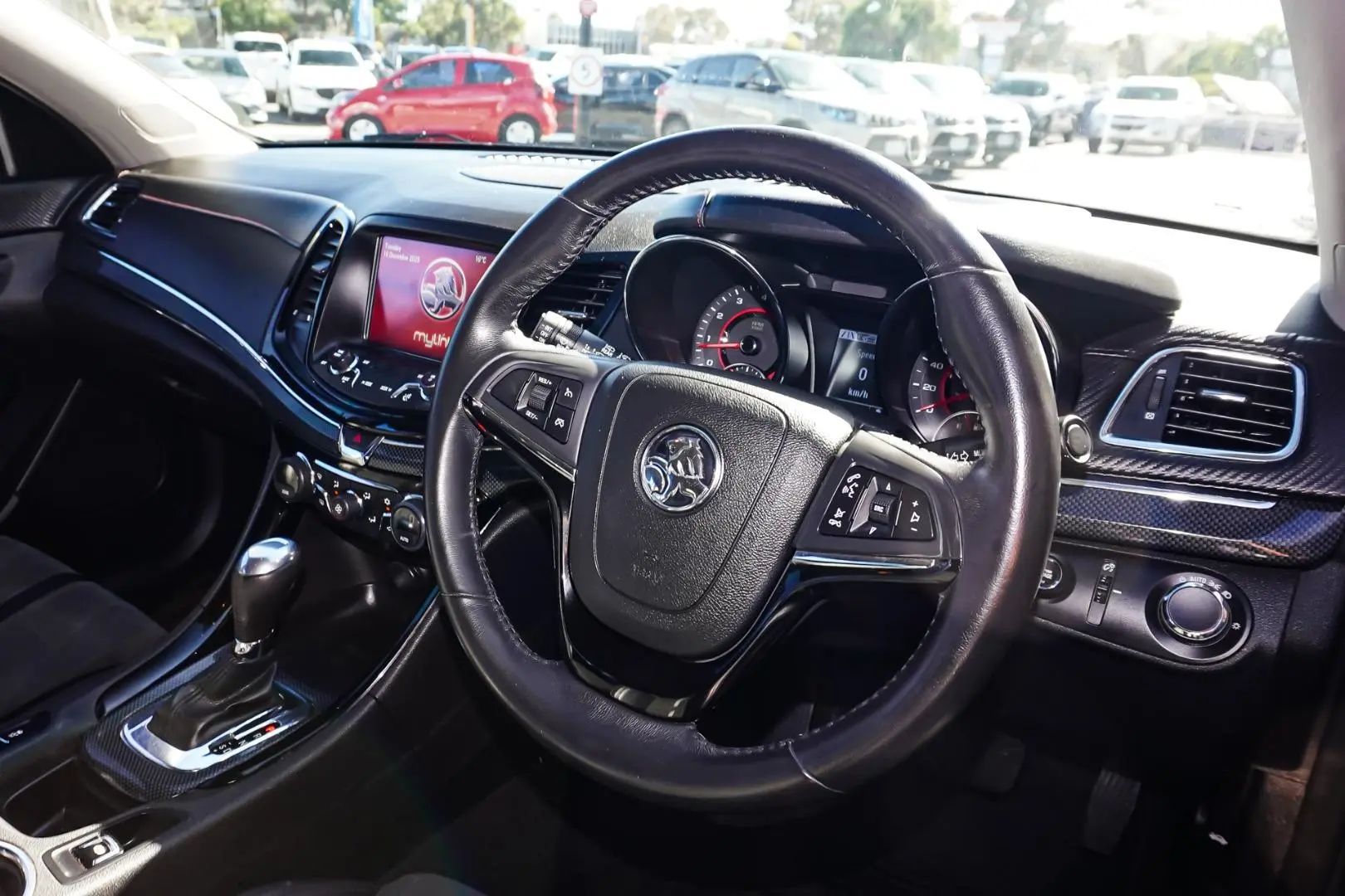 2016 Holden Commodore Gallery Image 7