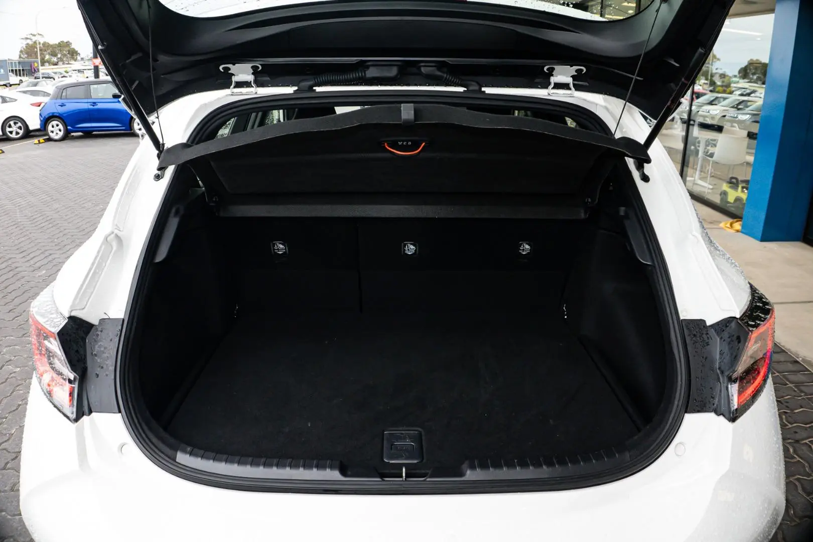 2020 Toyota Corolla Gallery Image 9