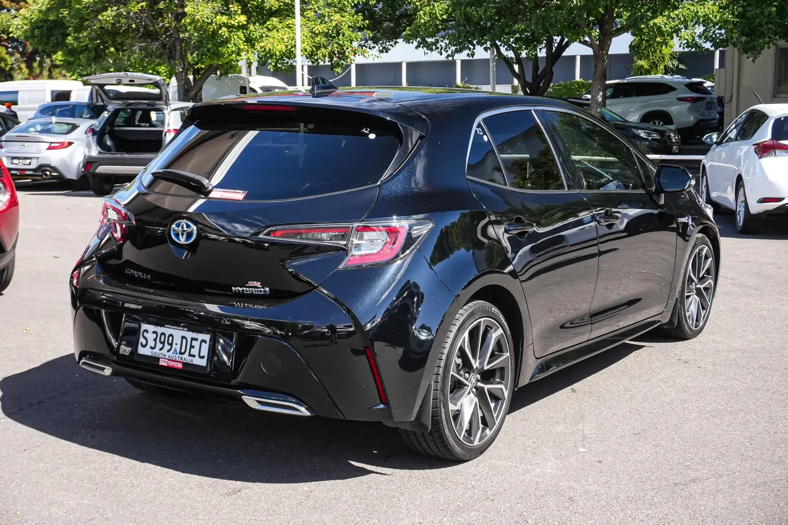 2020 Toyota Corolla Gallery Image 3