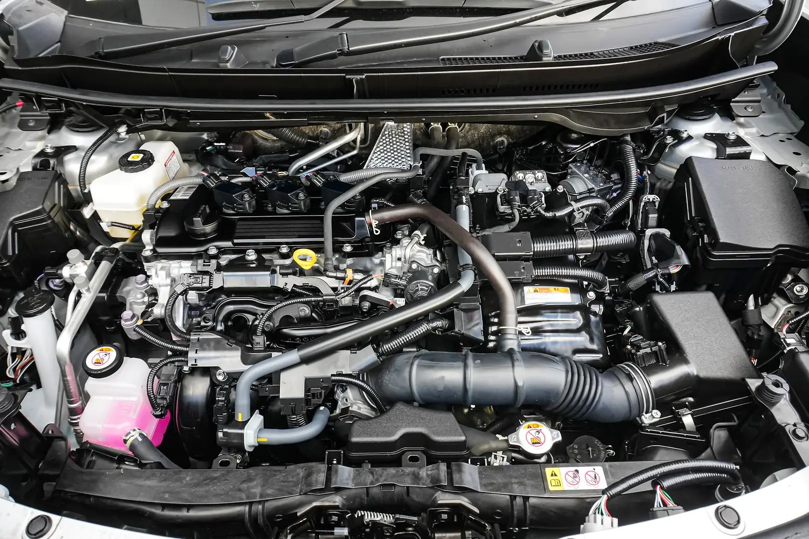 2022 Toyota Yaris Cross Gallery Image 24