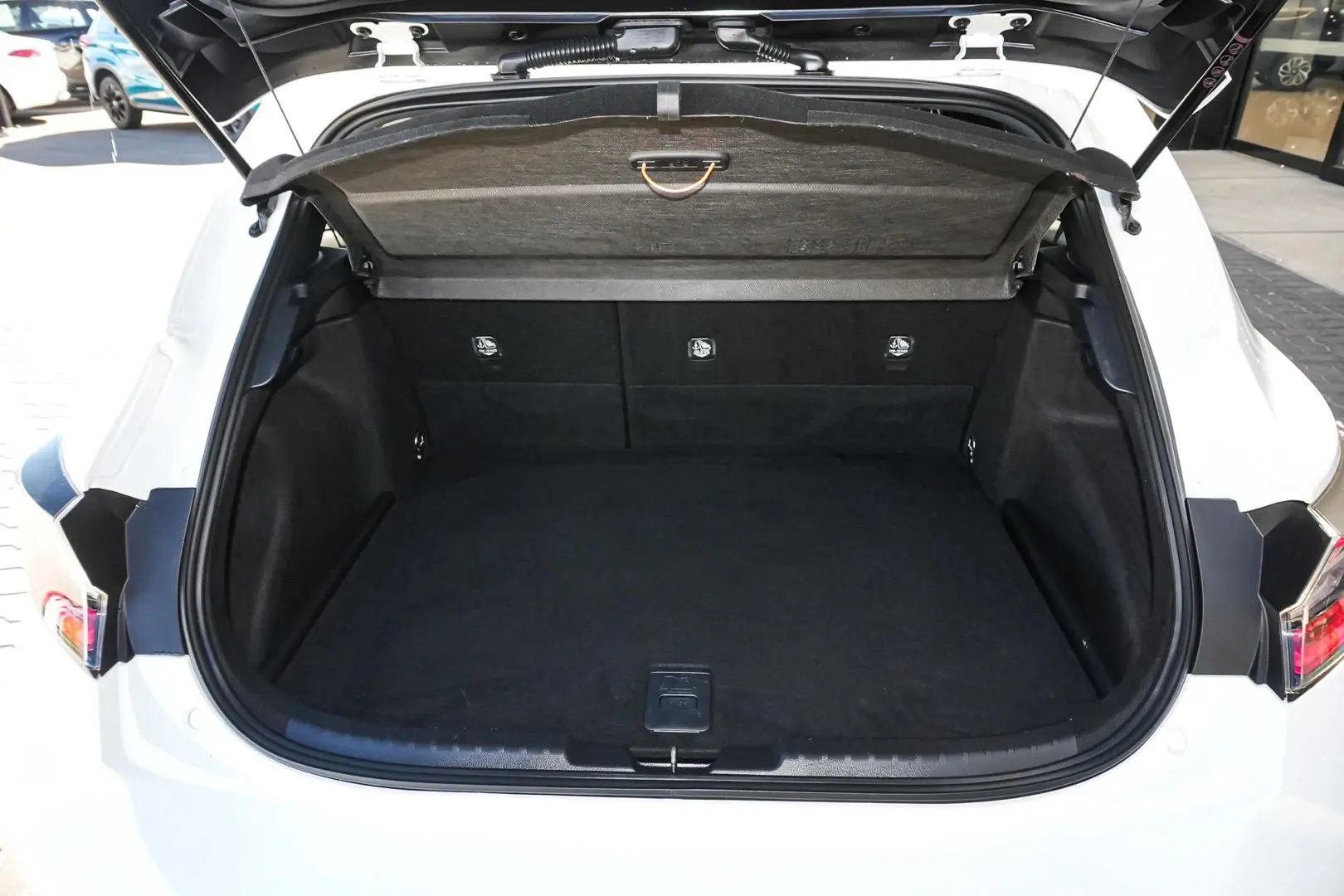 2021 Toyota Corolla Gallery Image 13