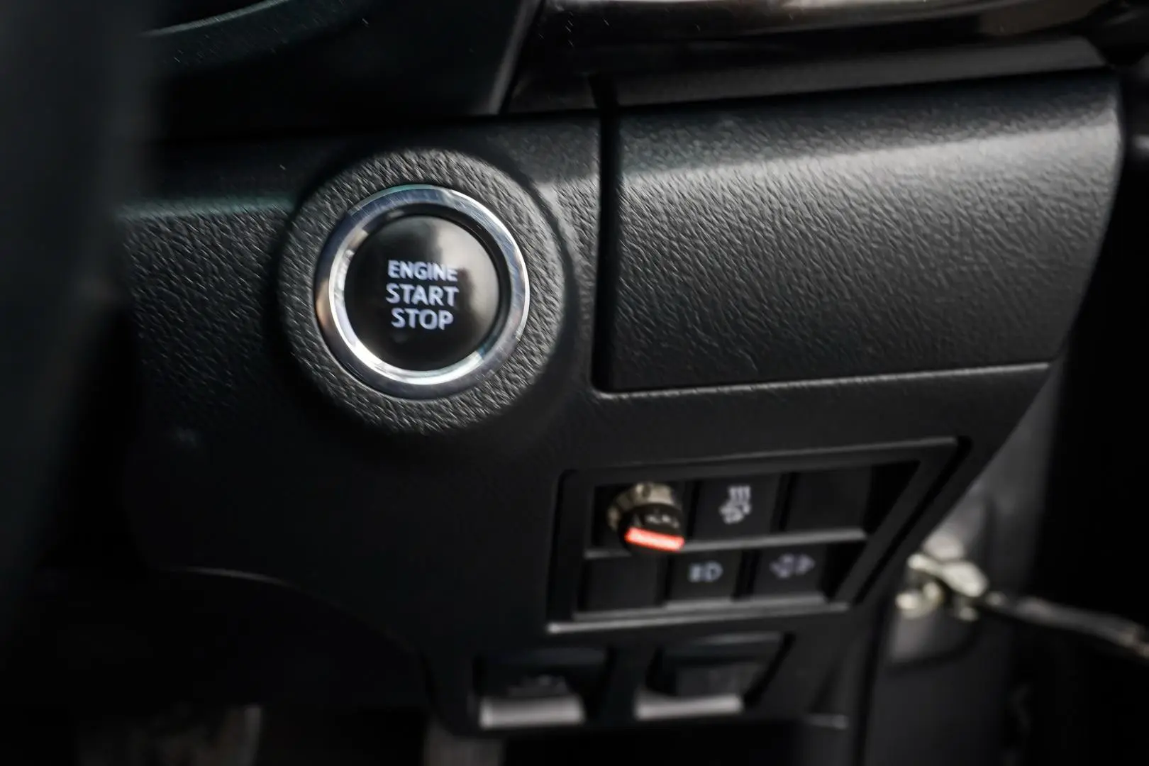 2019 Toyota Hilux Gallery Image 19