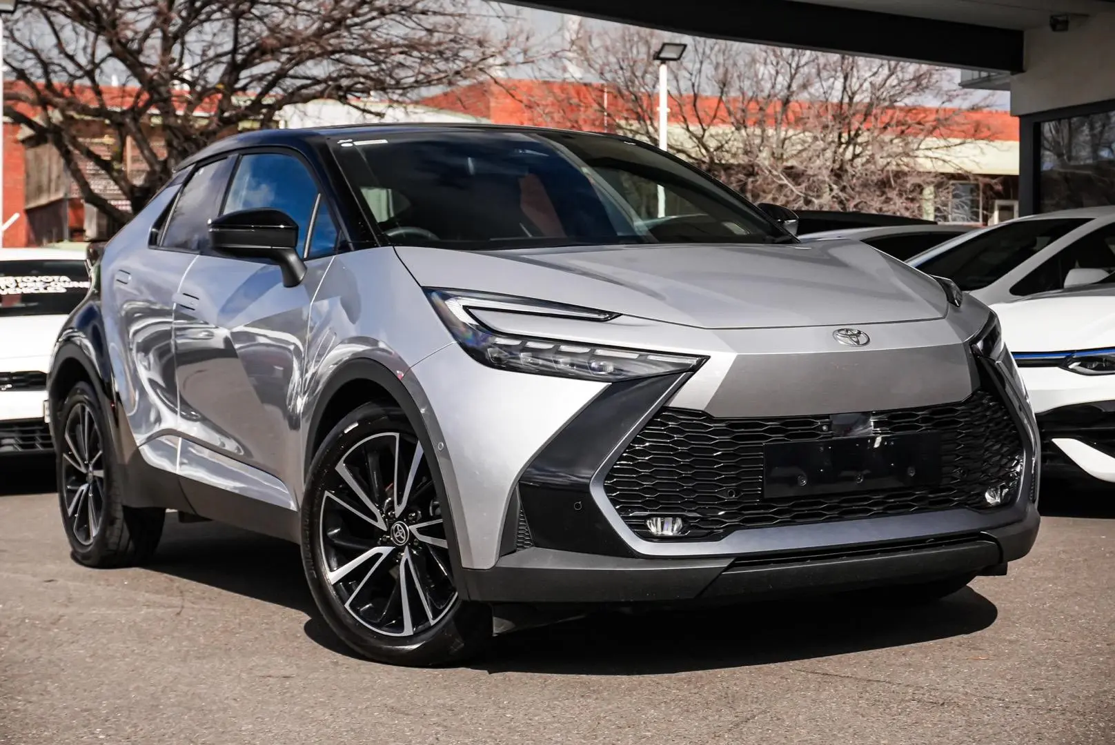2023 Toyota C-HR Gallery Image 2
