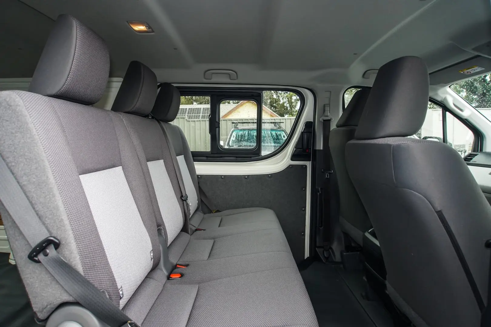 2021 Toyota Hiace Gallery Image 7