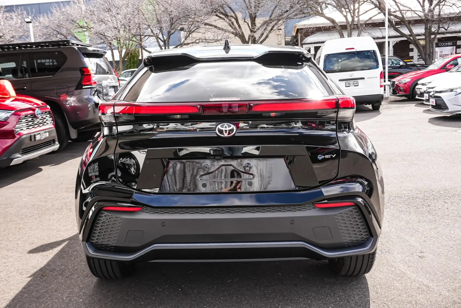2023 Toyota C-HR Gallery Image 6