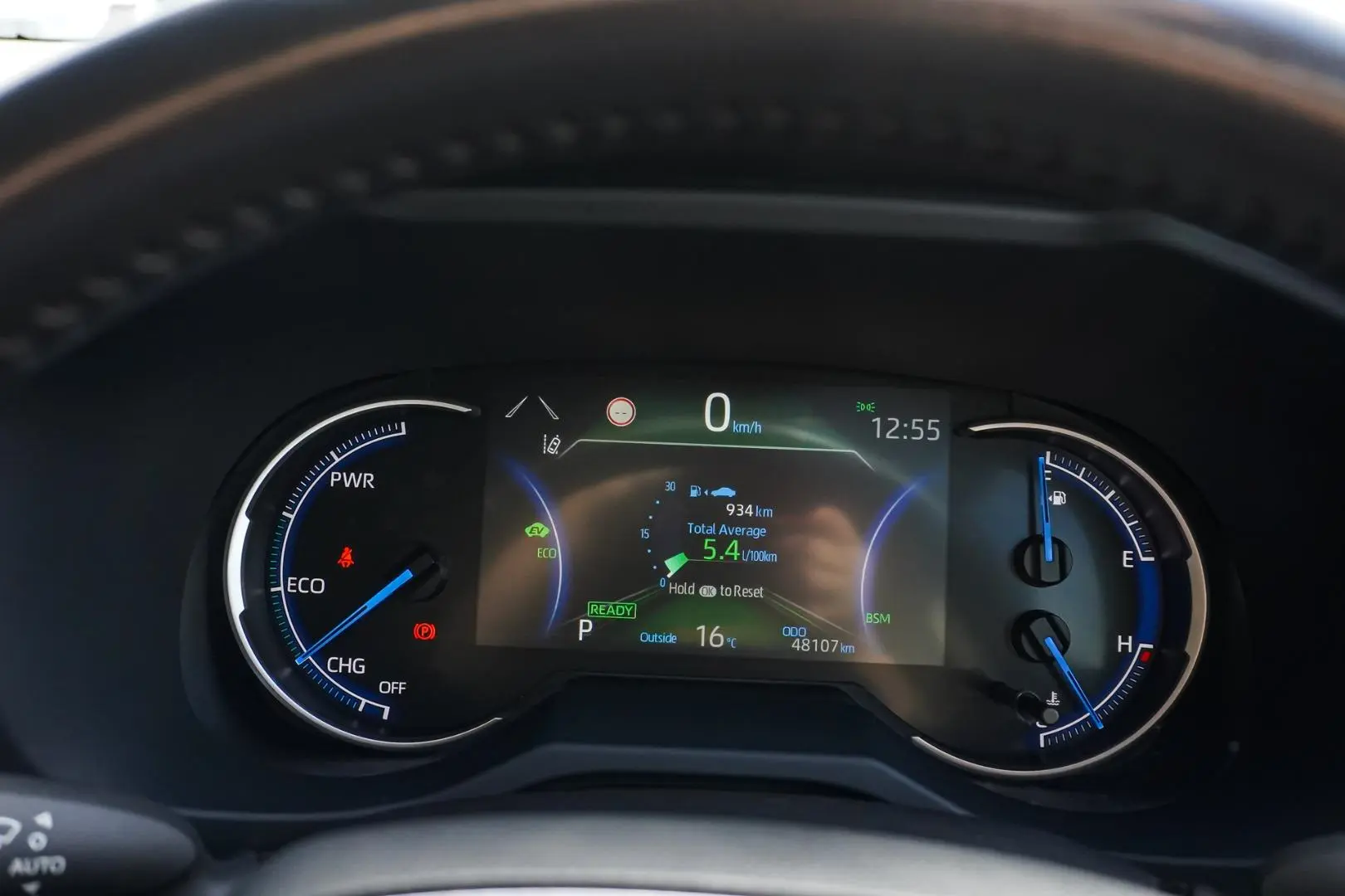 2024 Toyota RAV4 Gallery Image 17