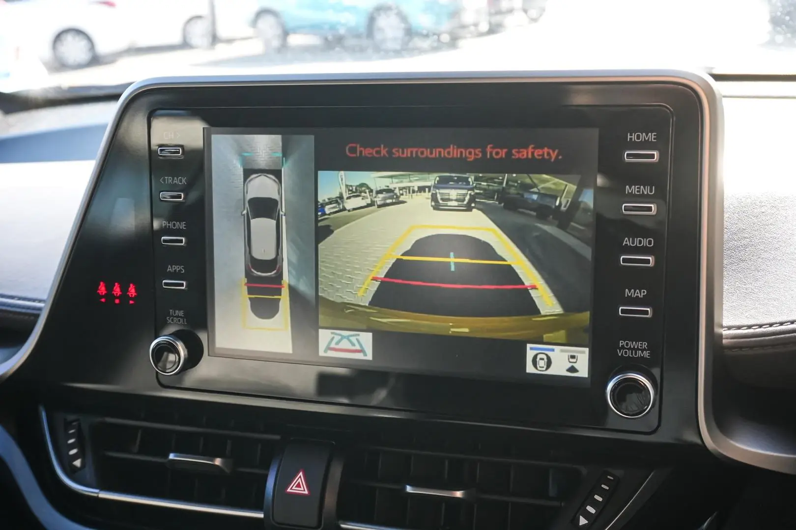 2021 Toyota C-HR Gallery Image 24