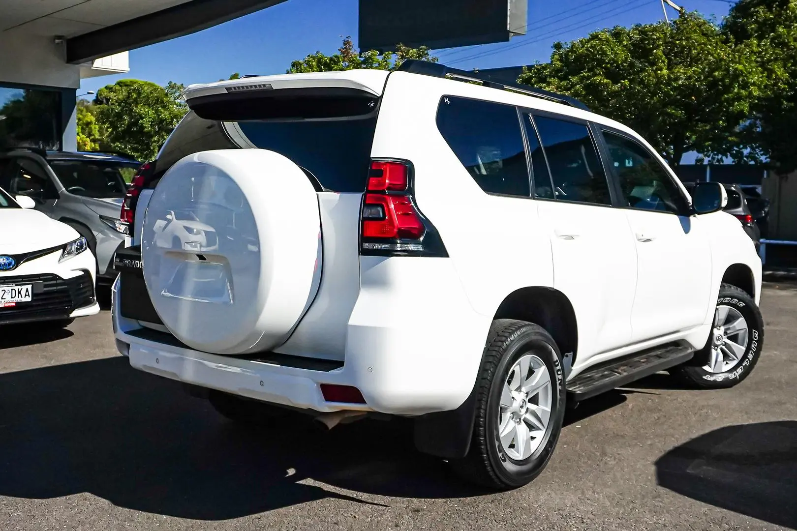 2021 Toyota Landcruiser Prado Gallery Image 3