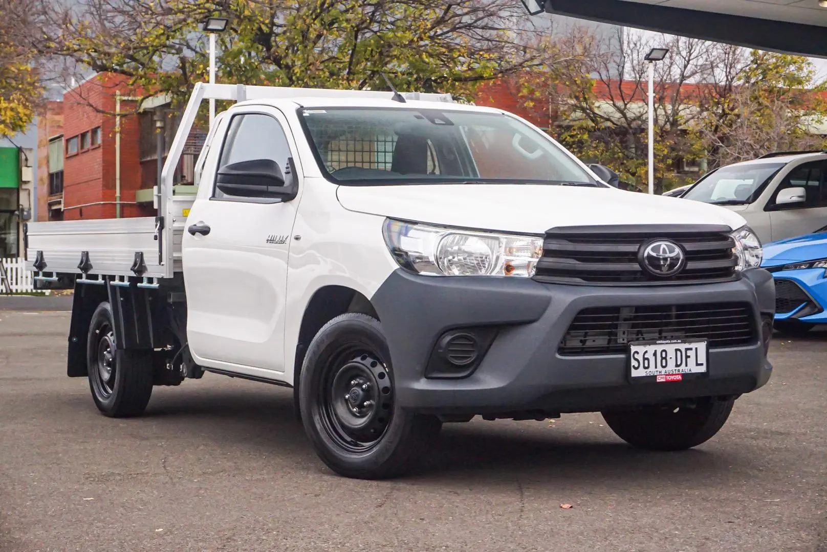 2021 Toyota Hilux Gallery Image 1