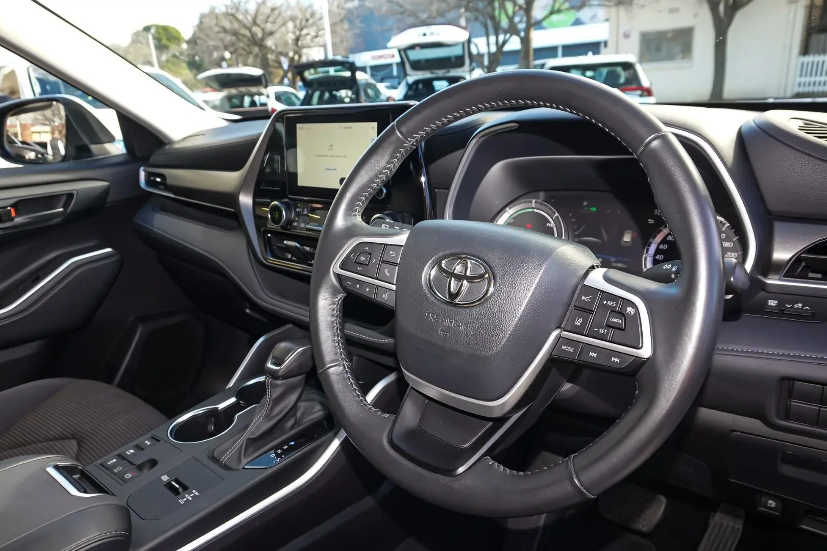2024 Toyota Kluger Gallery Image 6
