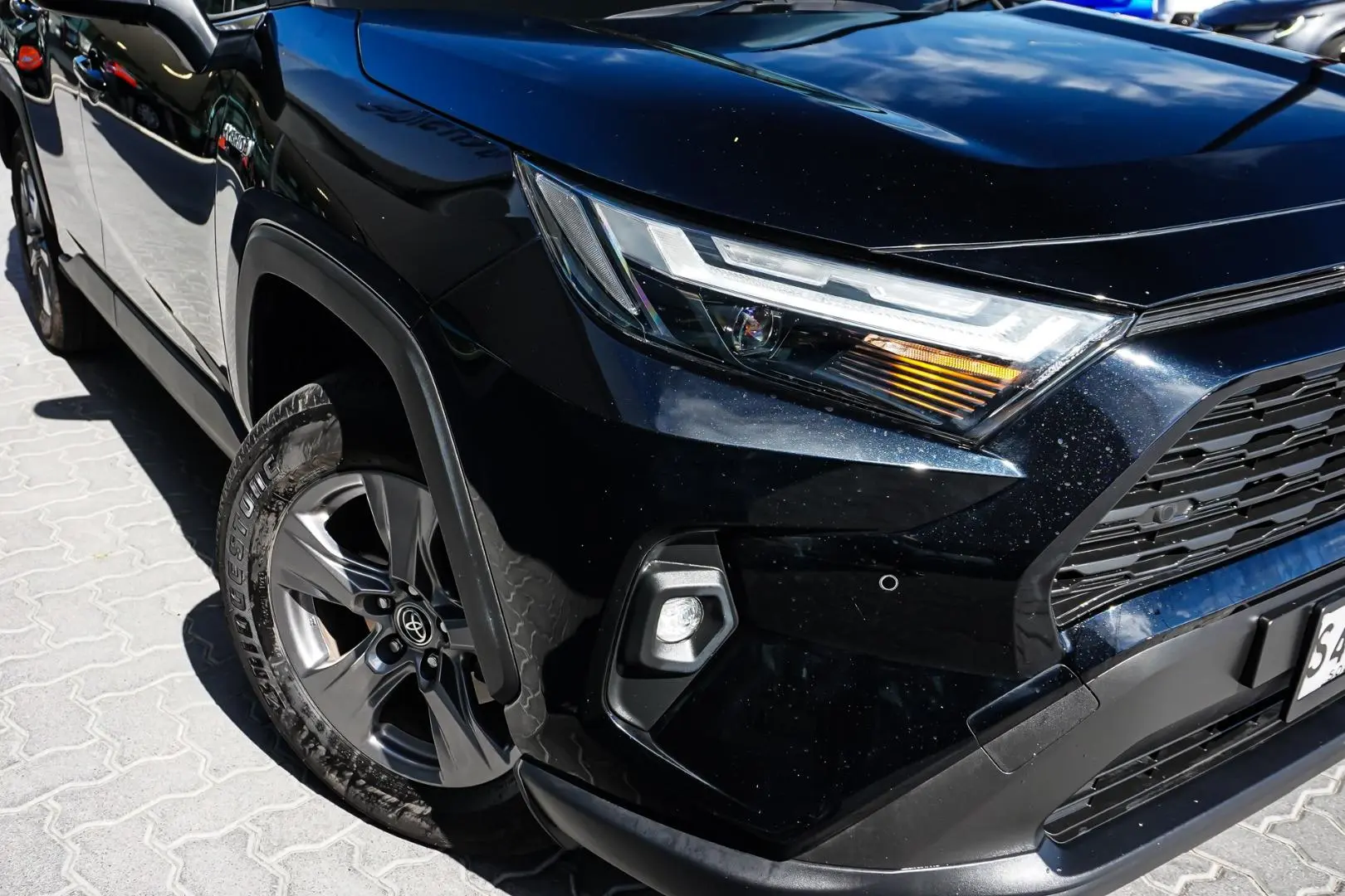 2022 Toyota RAV4 Gallery Image 12