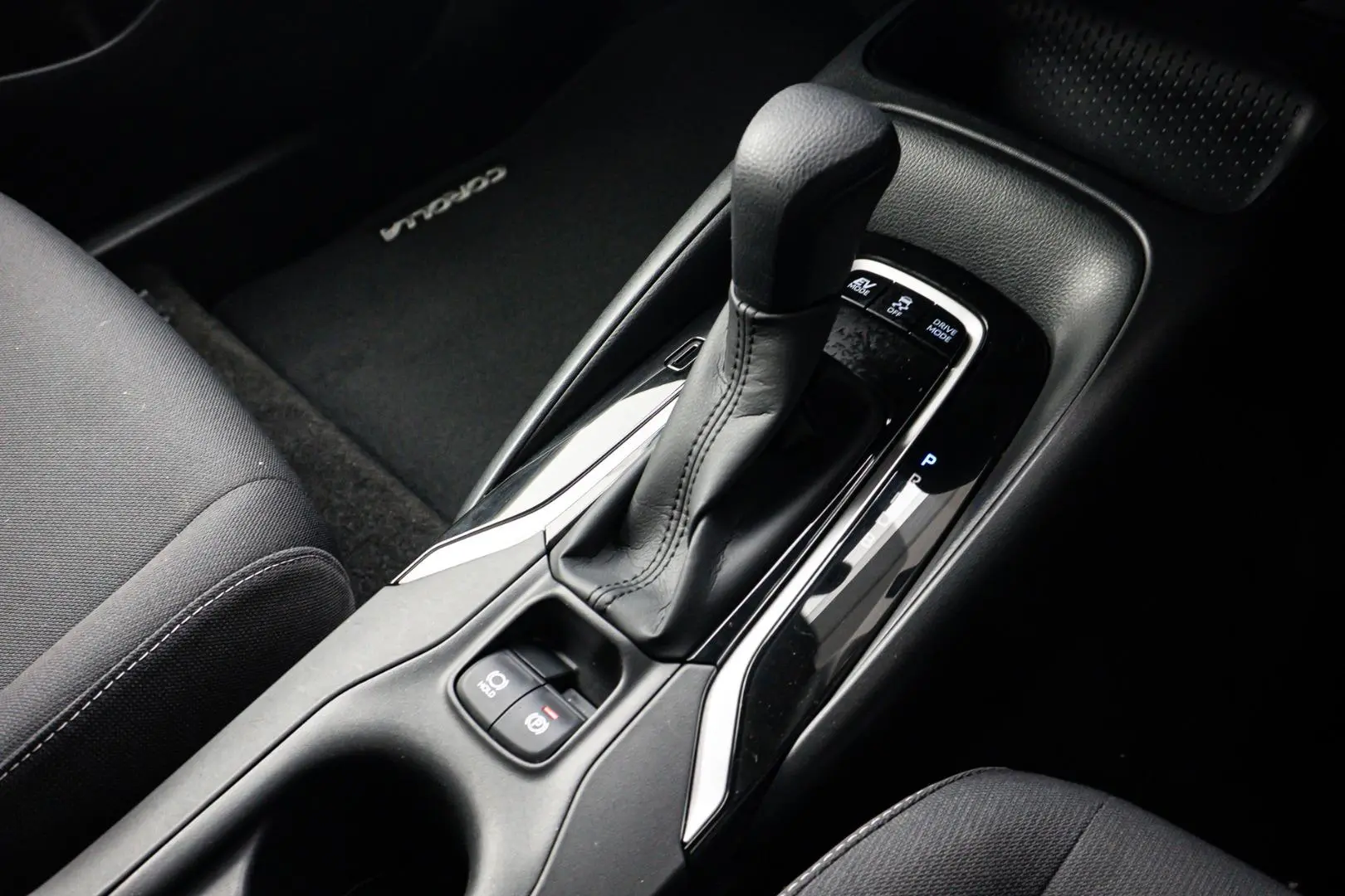 2020 Toyota Corolla Gallery Image 18