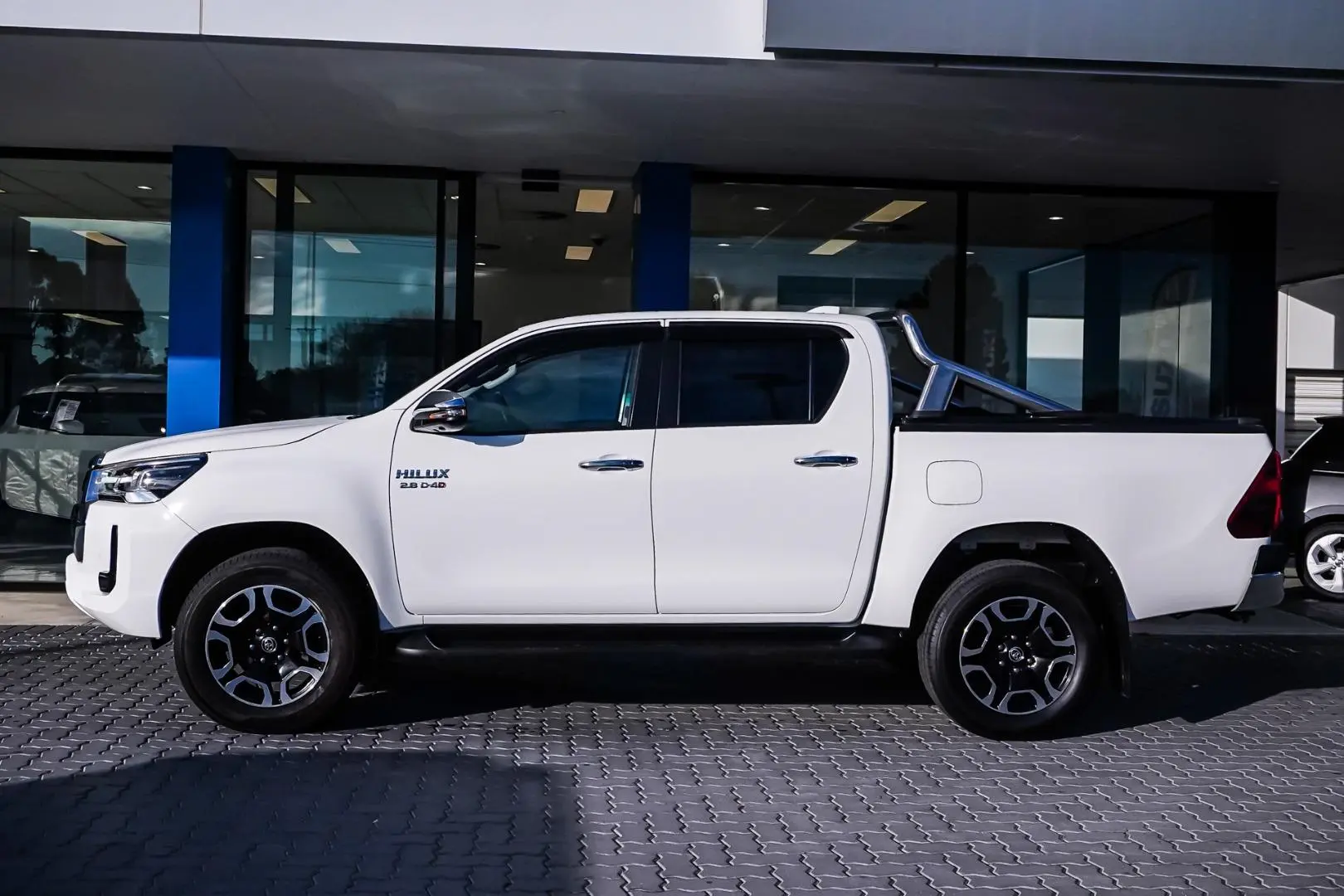 2022 Toyota Hilux Gallery Image 4
