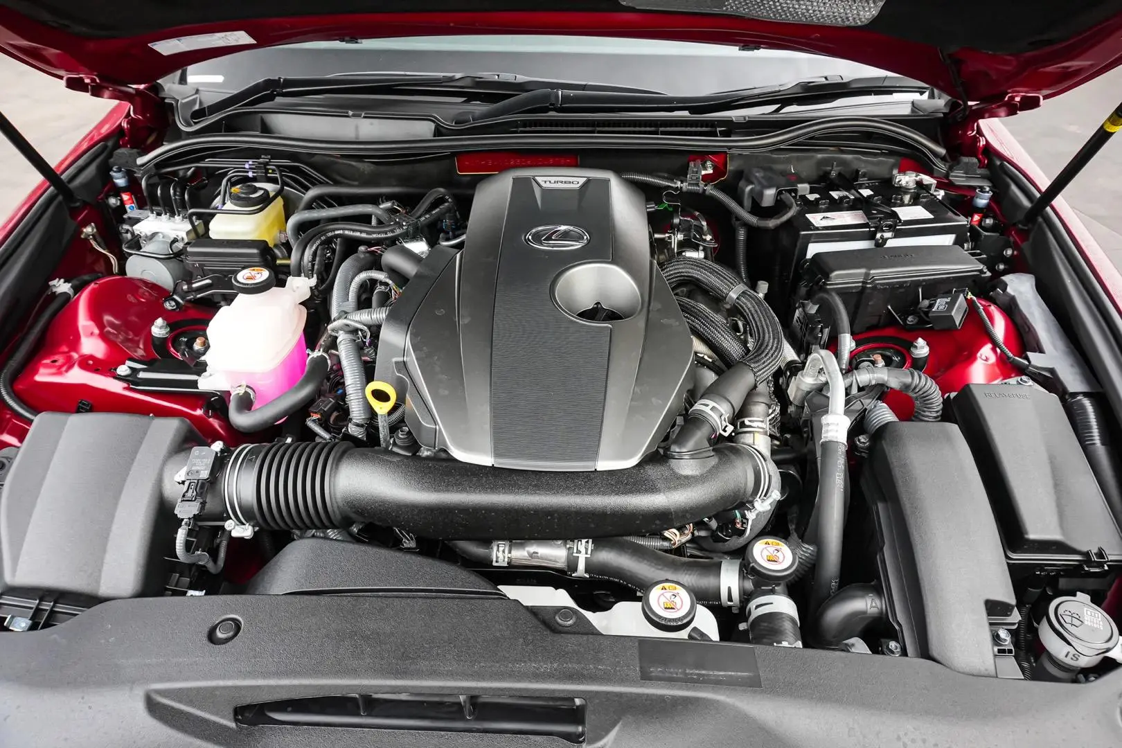 2020 Lexus IS Gallery Image 21