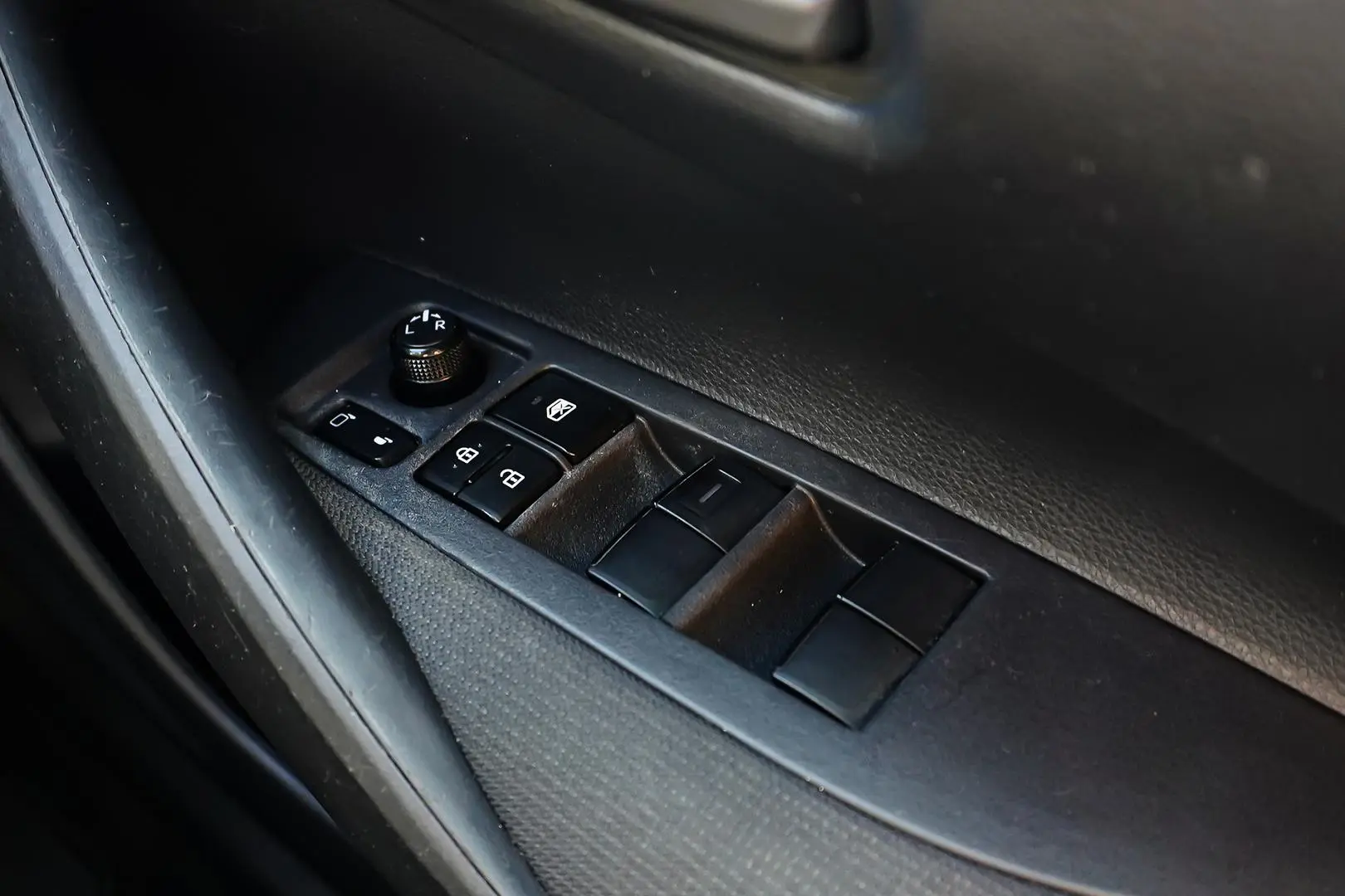 2019 Toyota Corolla Gallery Image 20