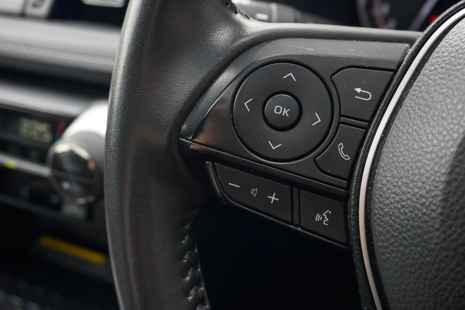 2021 Toyota RAV4 Gallery Image 19