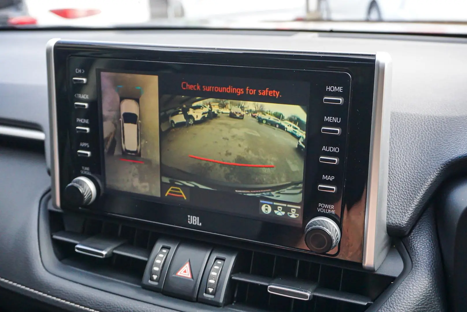 2020 Toyota RAV4 Gallery Image 25