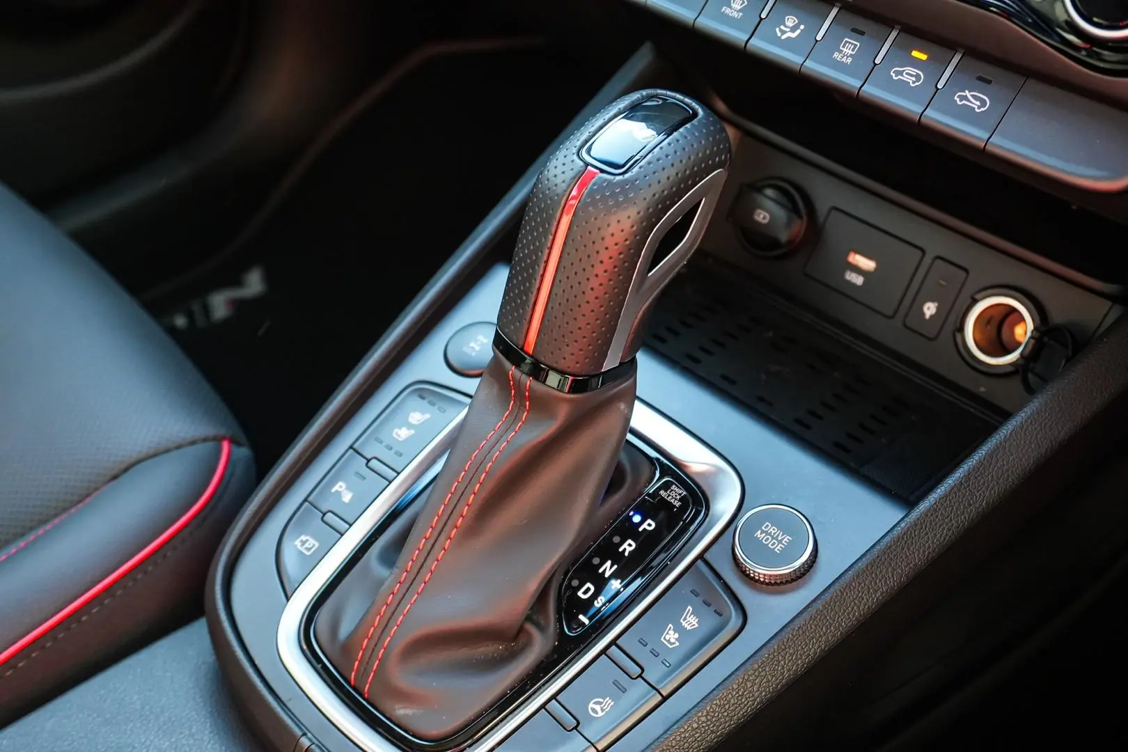 2023 Hyundai Kona Gallery Image 19