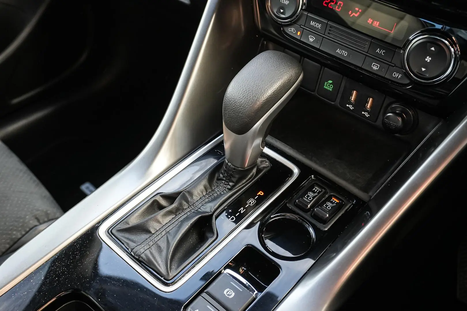 2023 Mitsubishi Eclipse Cross Gallery Image 18