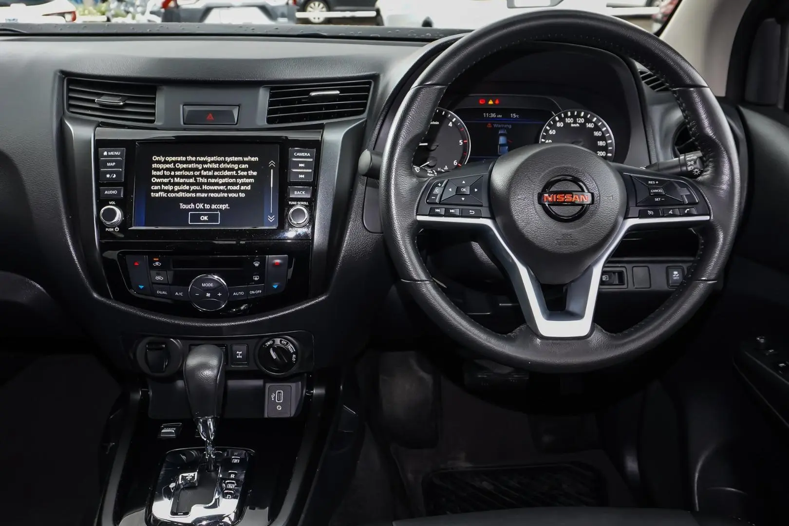 2022 Nissan Navara Gallery Image 9