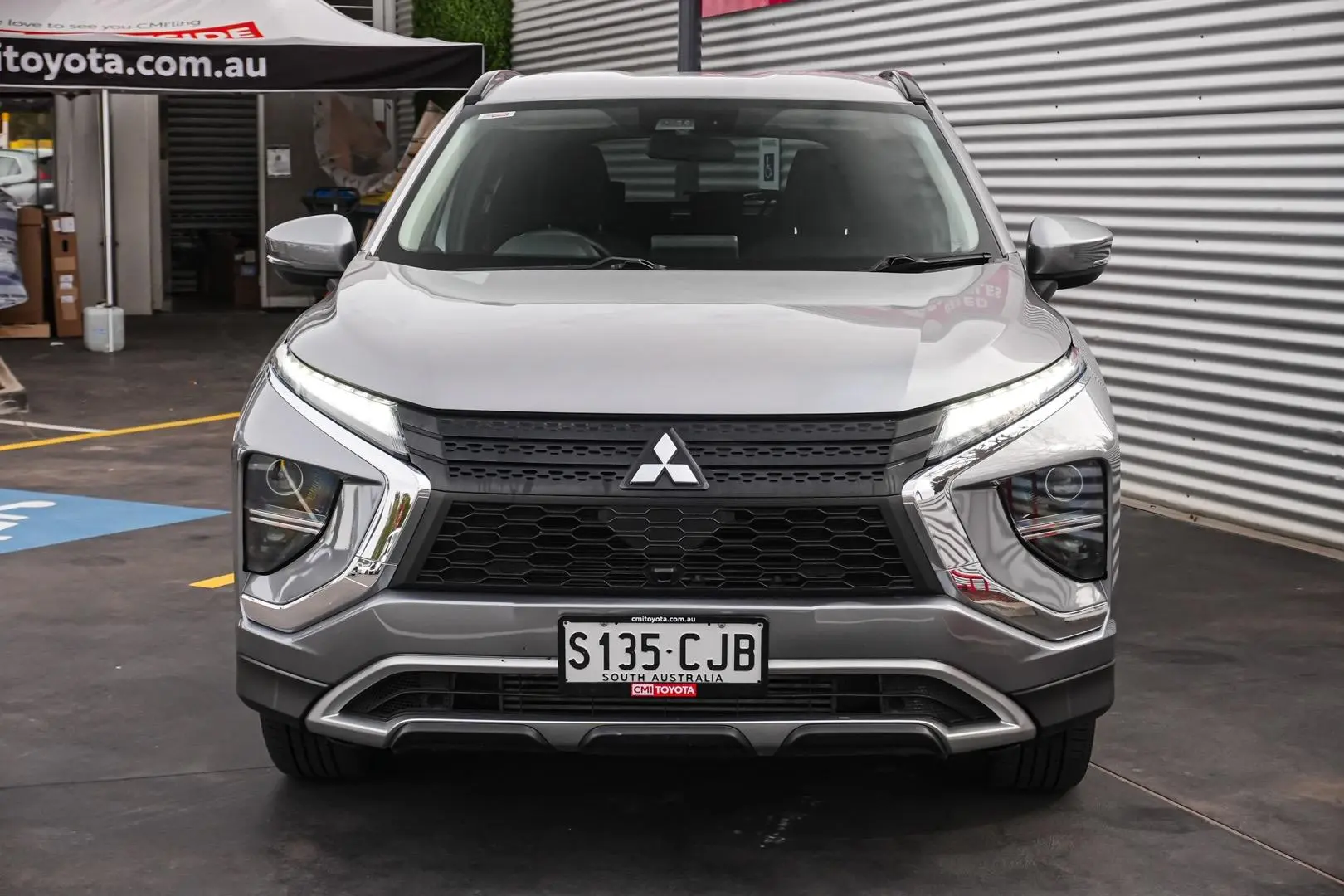 2020 Mitsubishi Eclipse Cross Gallery Image 5