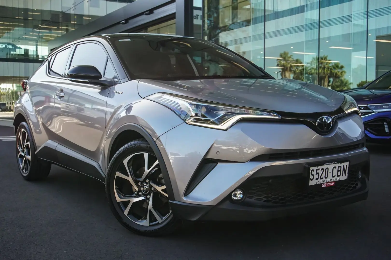 2019 Toyota C-Hr Gallery Image 1