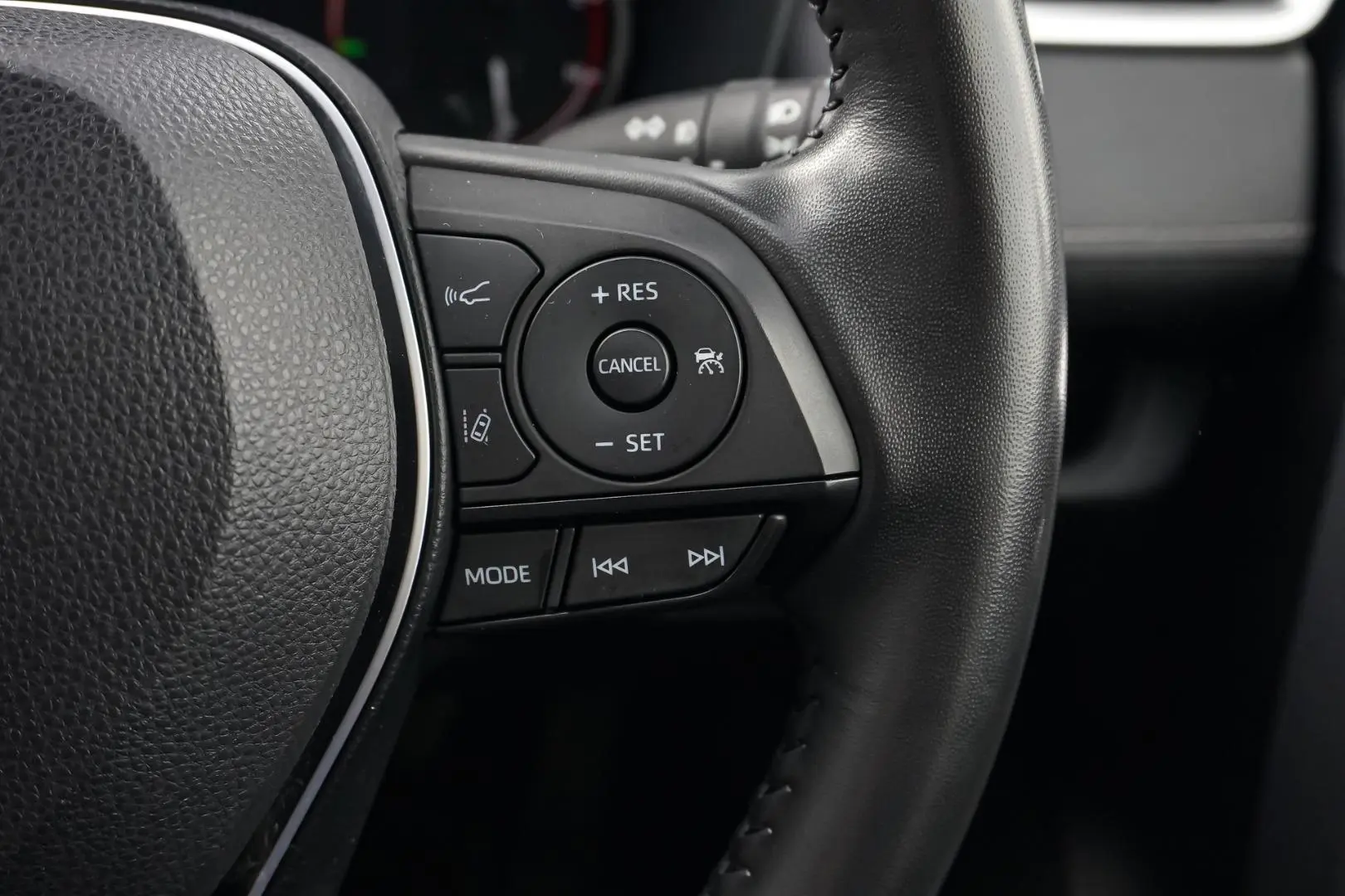 2024 Toyota RAV4 Gallery Image 20