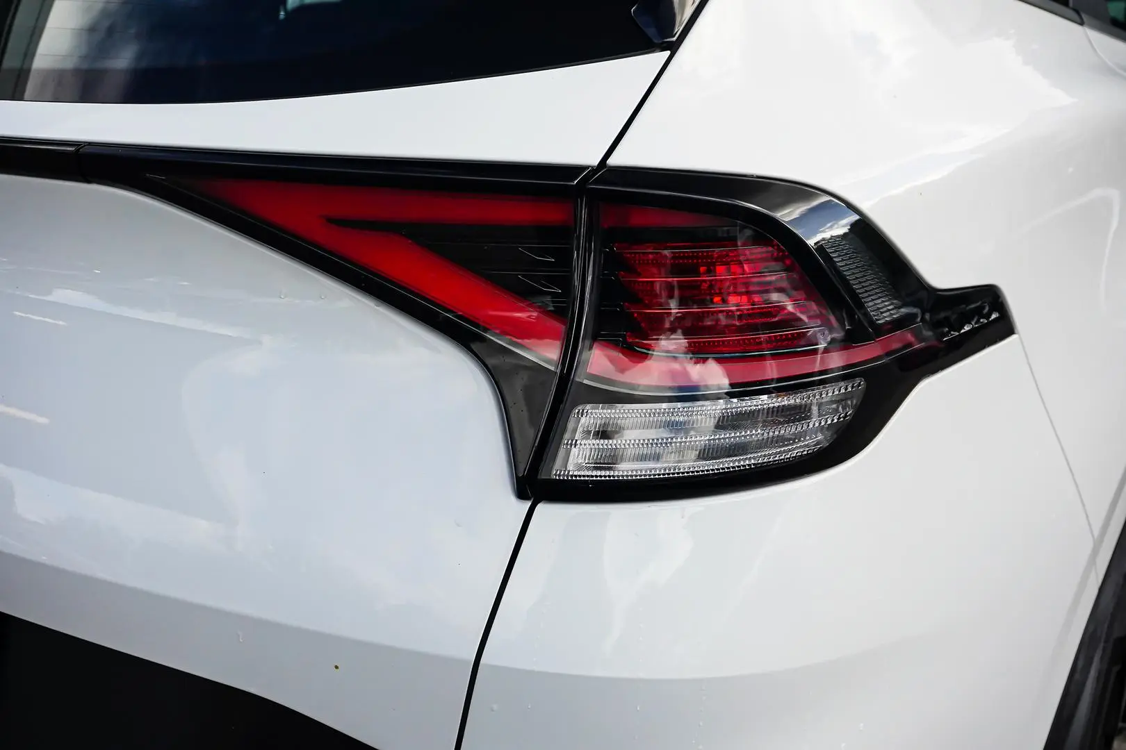 2023 Kia Sportage Gallery Image 13