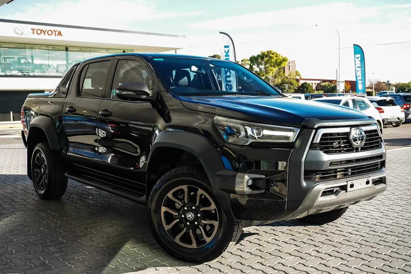 2022 Toyota Hilux Gallery Image 1