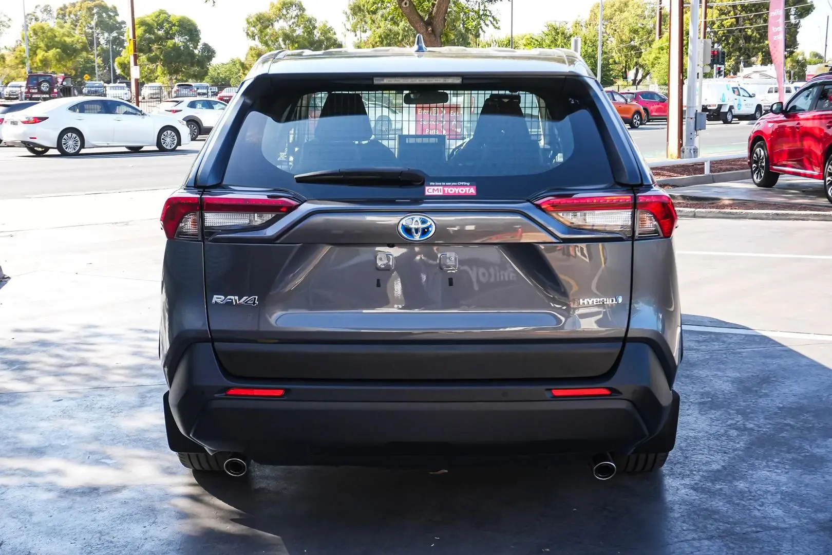 2022 Toyota RAV4 Gallery Image 6