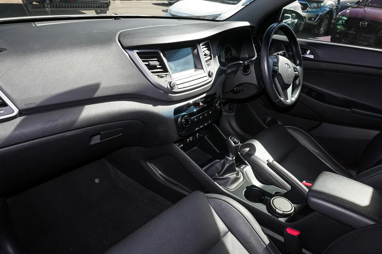 2016 Hyundai Tucson Gallery Image 11