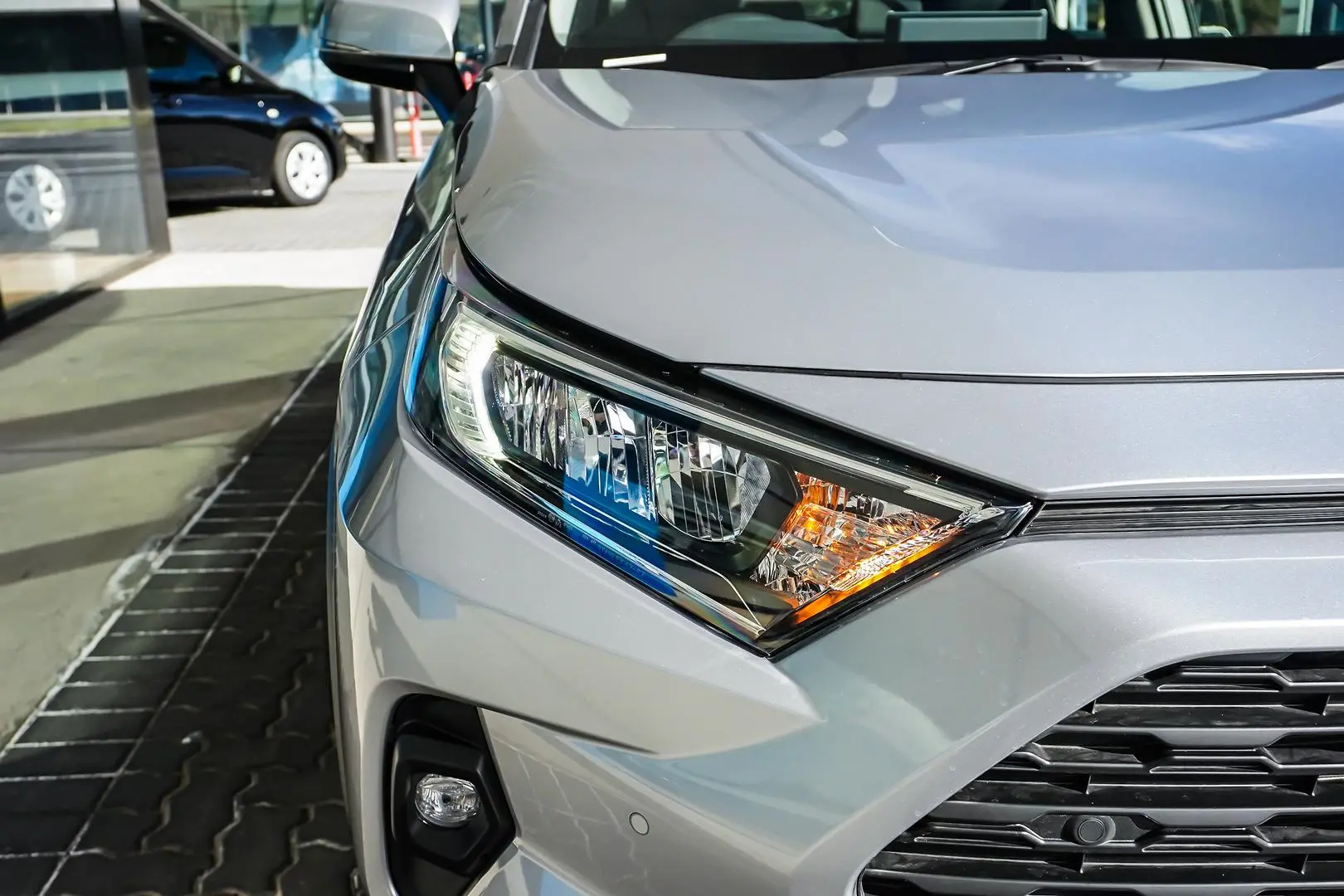2024 Toyota RAV4 Gallery Image 12
