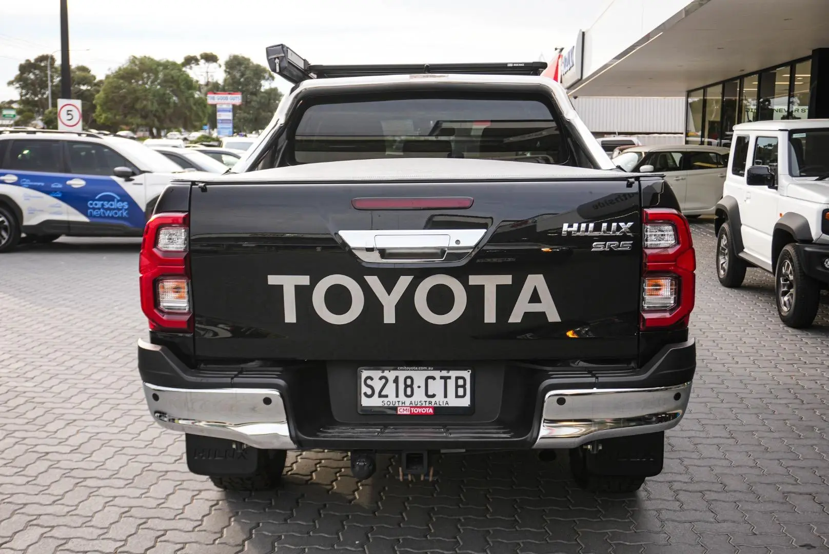 2022 Toyota Hilux Gallery Image 6