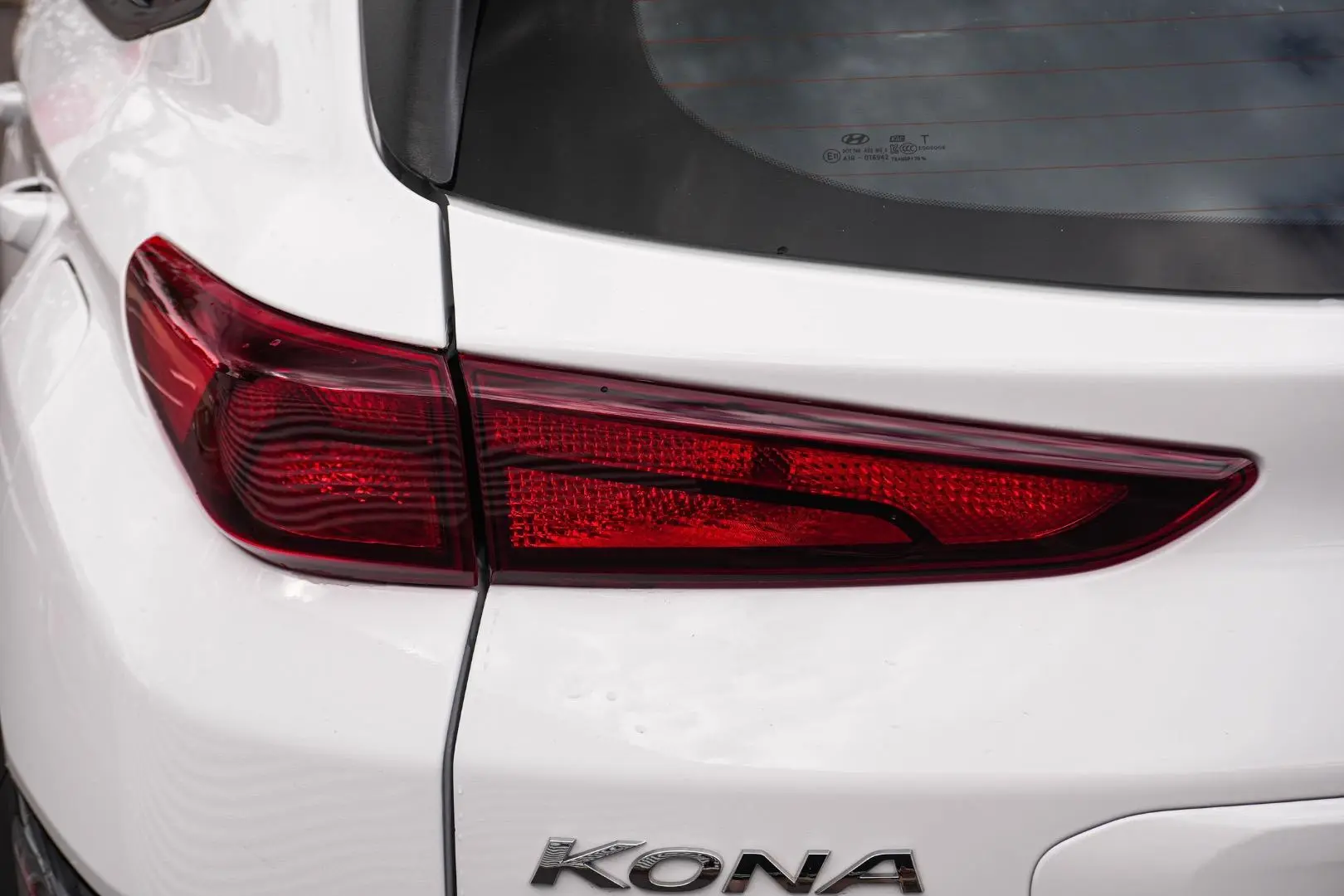 2023 Hyundai Kona Gallery Image 9