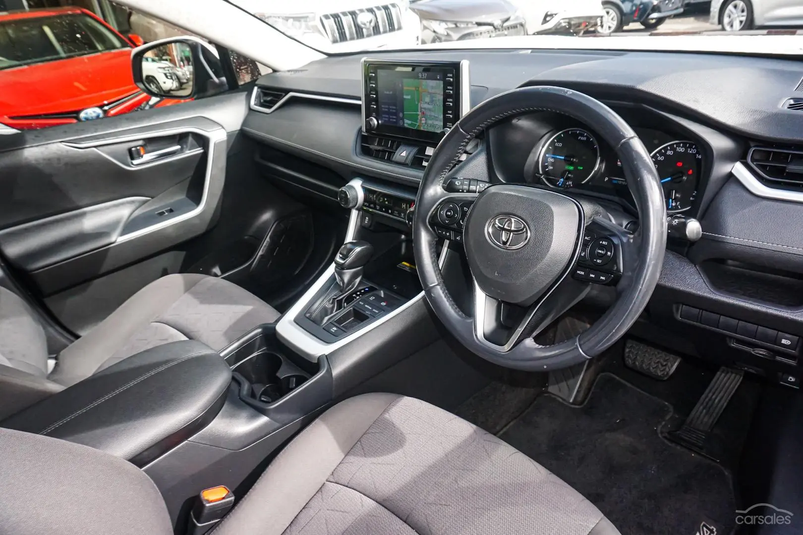 2020 Toyota RAV4 Image 6