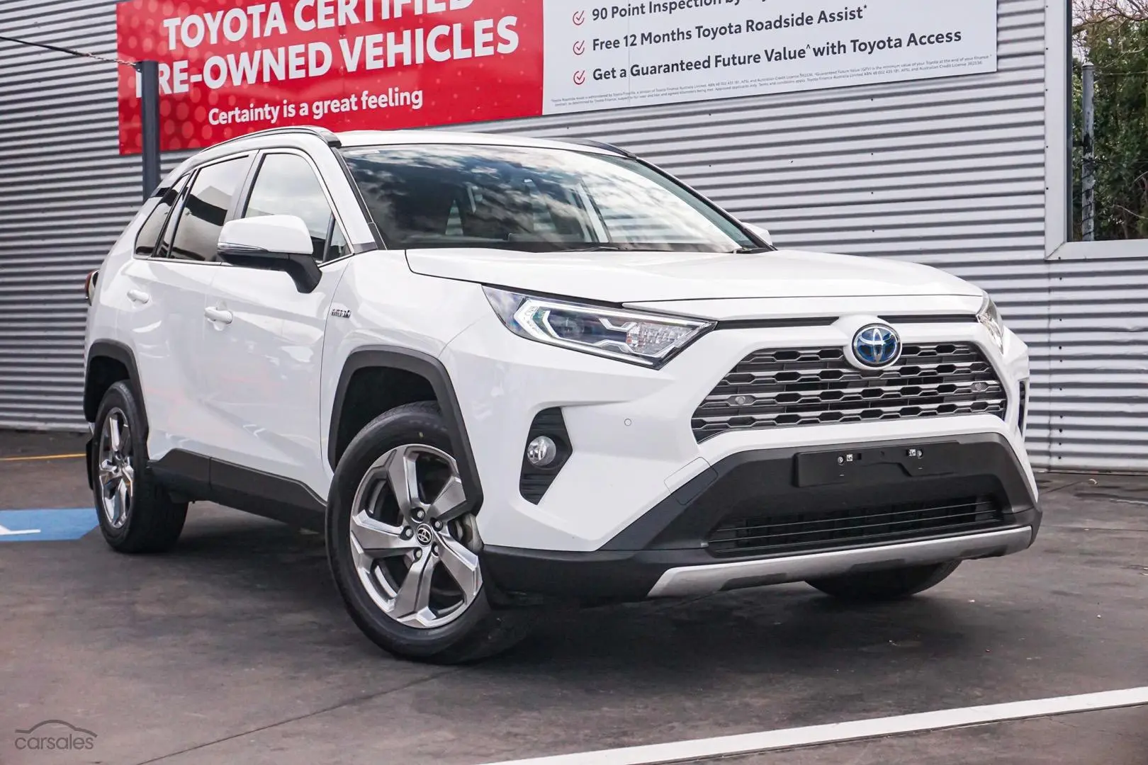 2020 Toyota RAV4 Image 1