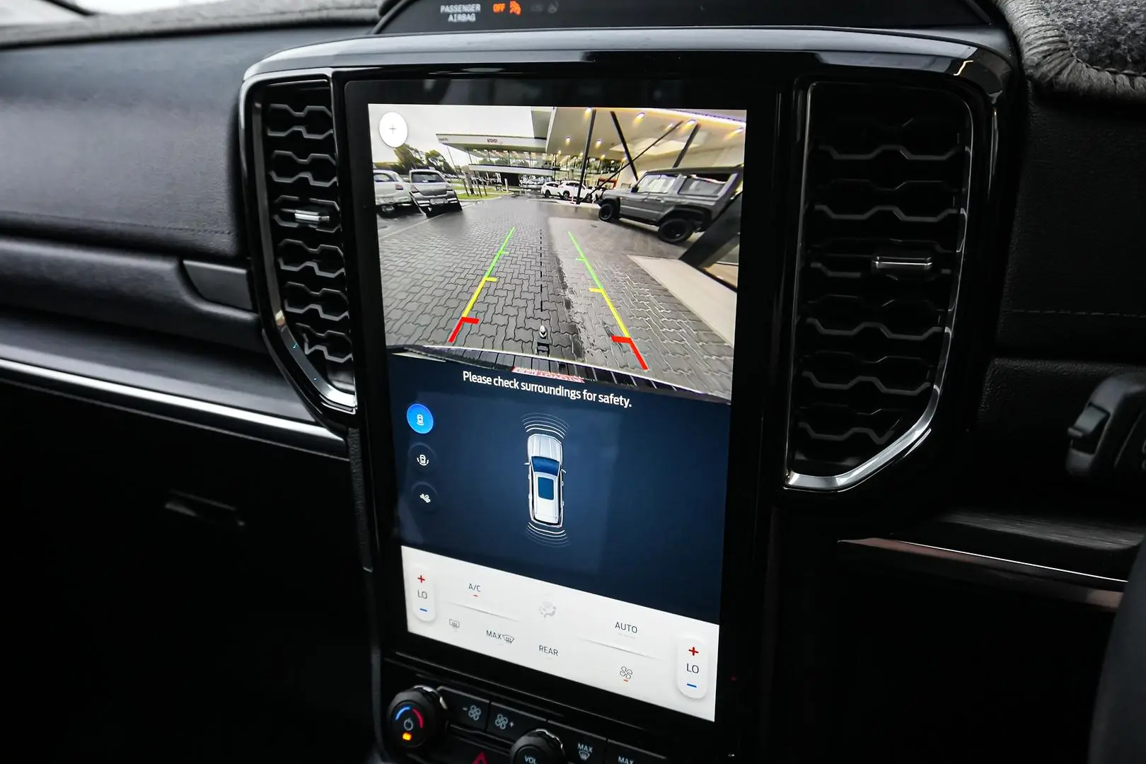 2024 Ford Everest Gallery Image 23