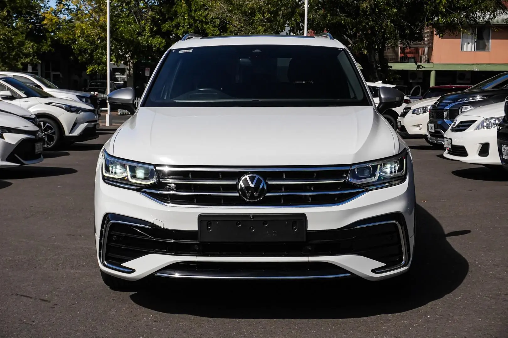 2022 Volkswagen Tiguan Gallery Image 5