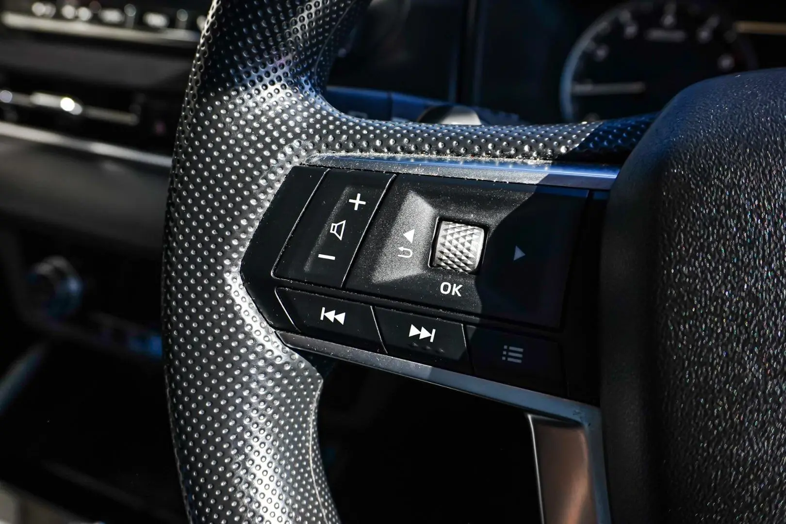 2023 Mitsubishi Outlander Gallery Image 19