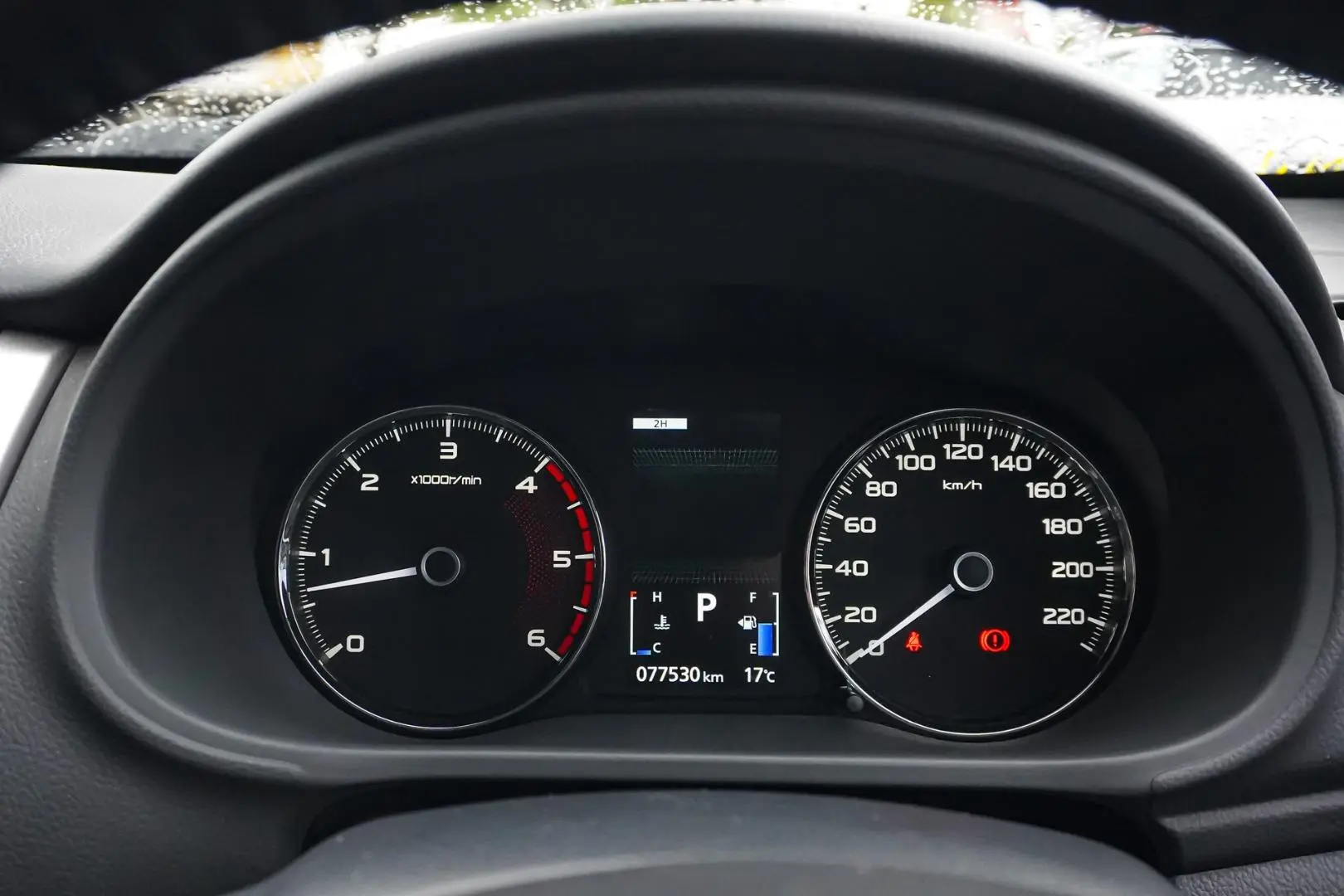 2018 Mitsubishi Pajero Sport Gallery Image 17