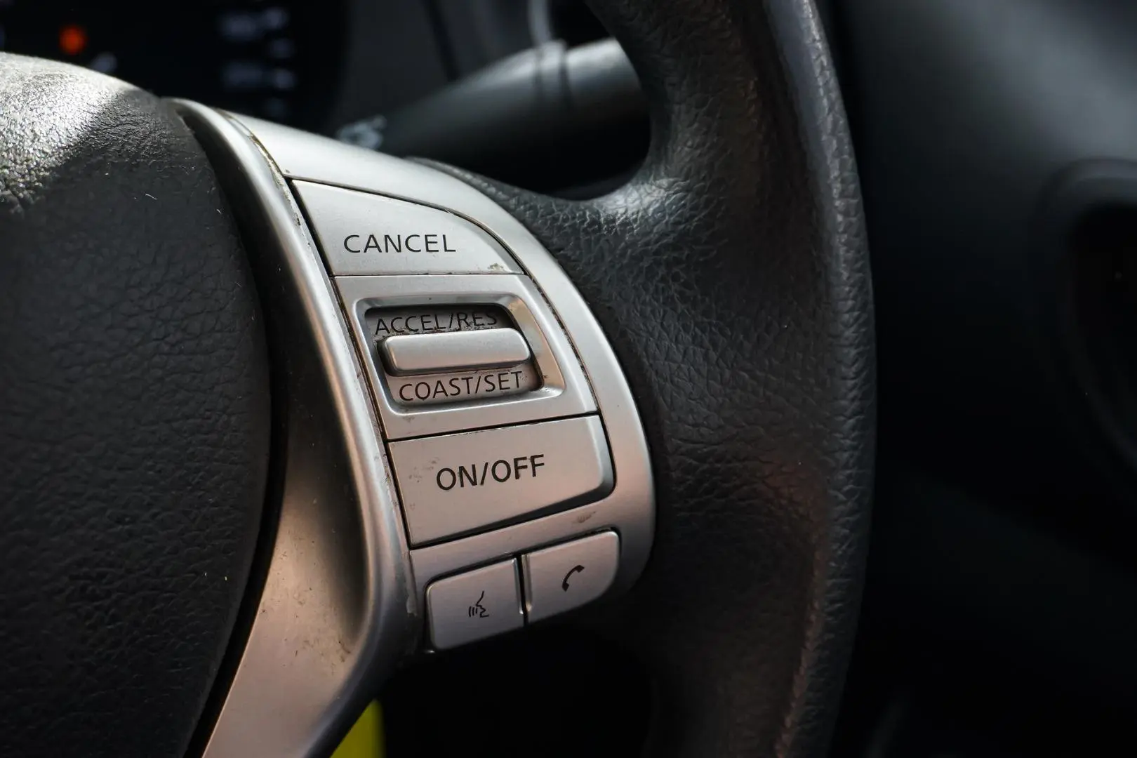 2020 Nissan Navara Gallery Image 22