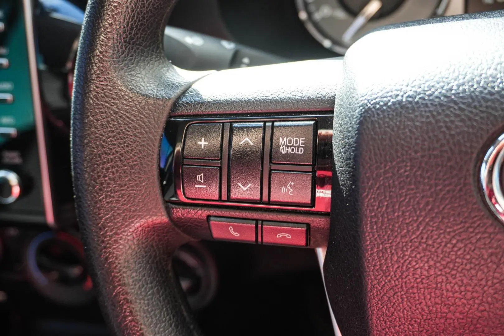 2023 Toyota Hilux Gallery Image 19