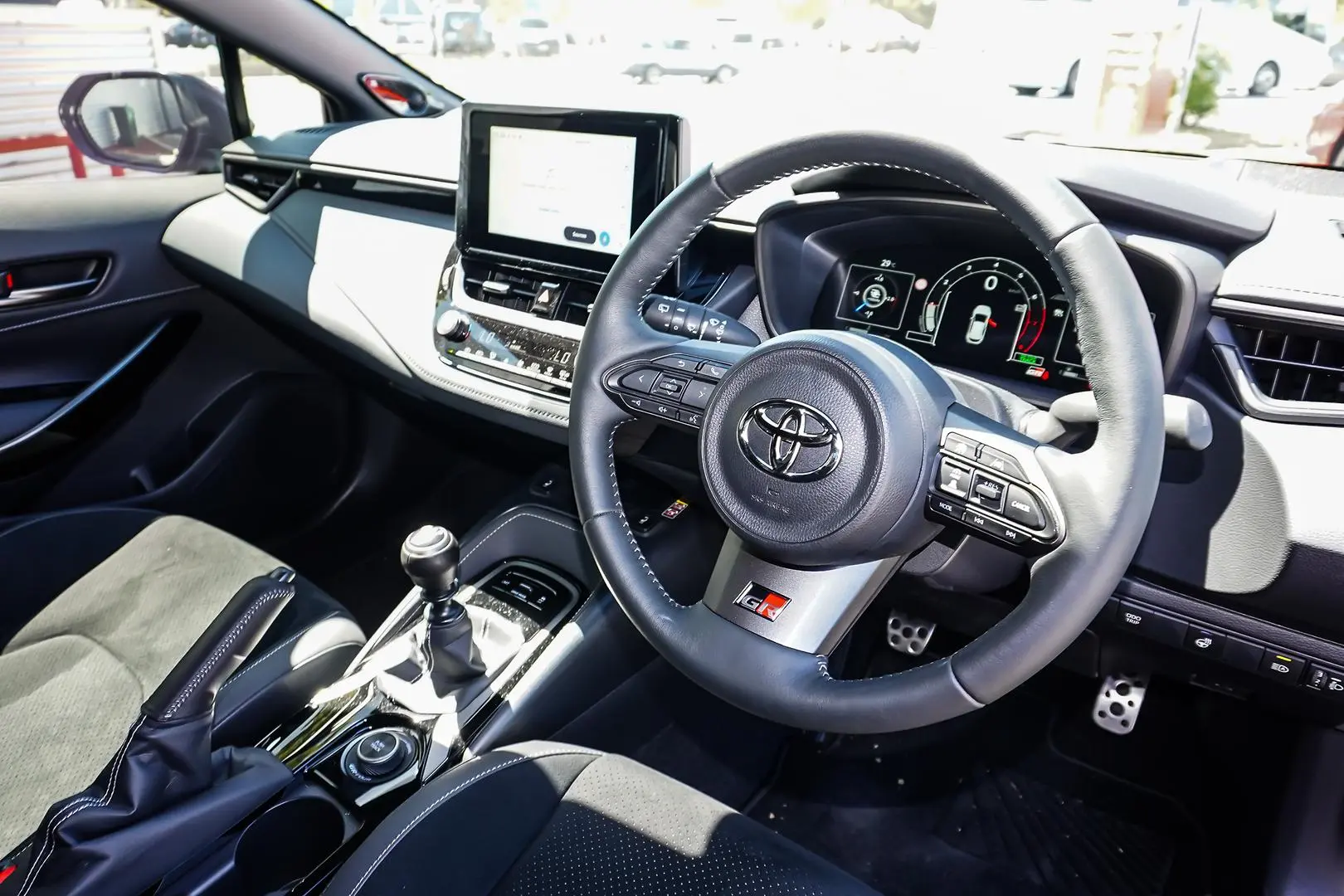 2025 Toyota Corolla Gallery Image 7