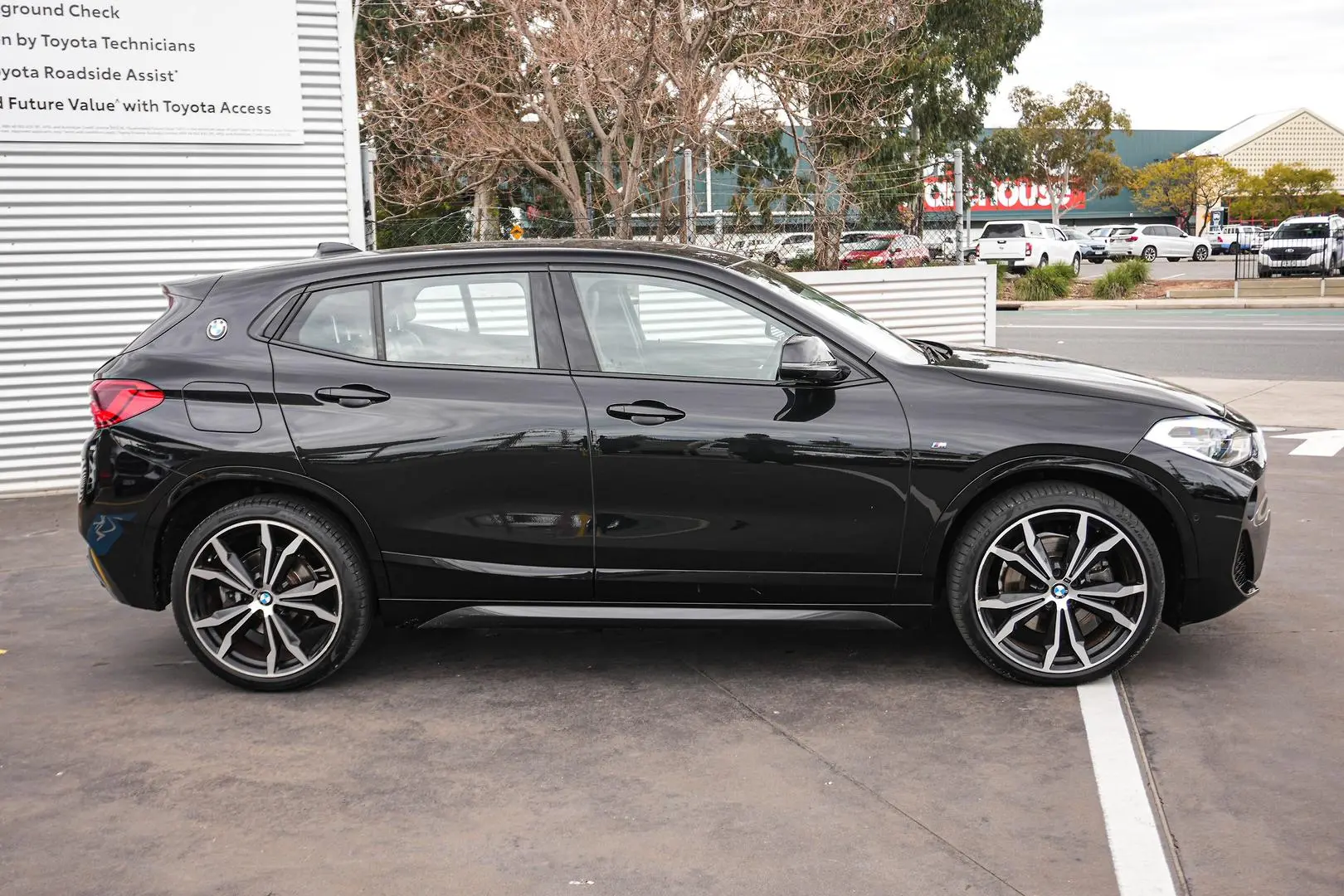 2019 BMW X2 Gallery Image 4