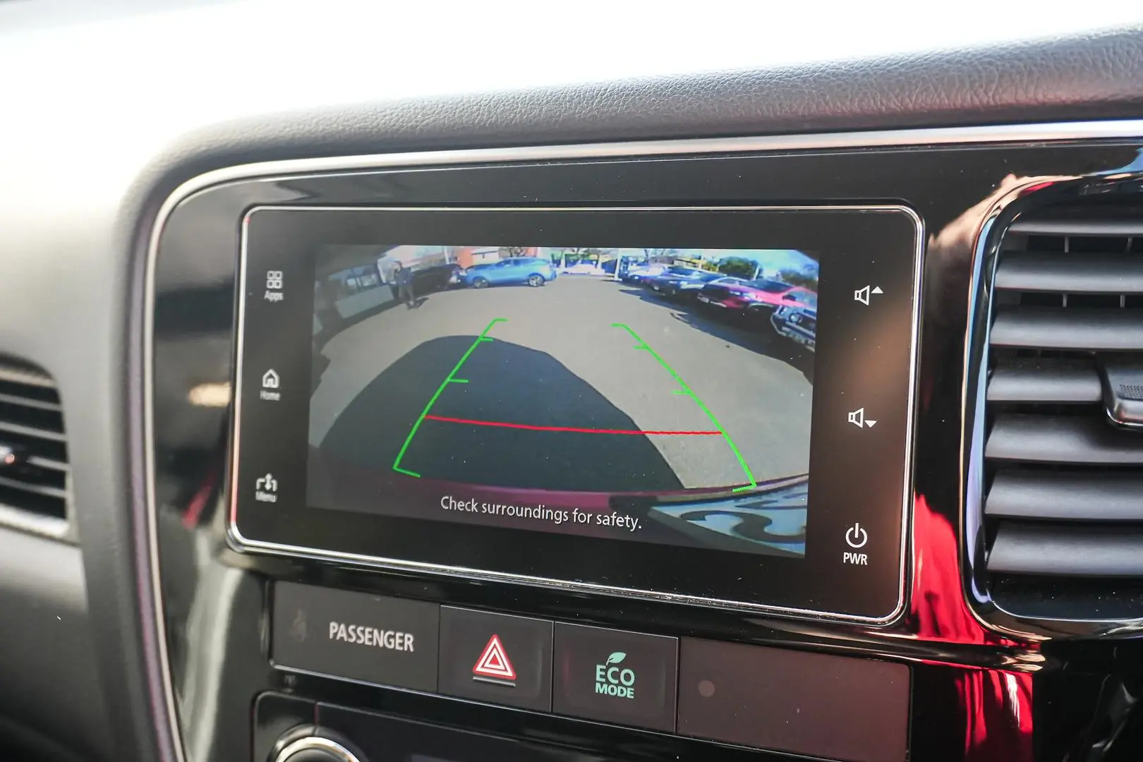2018 Mitsubishi Outlander Gallery Image 20