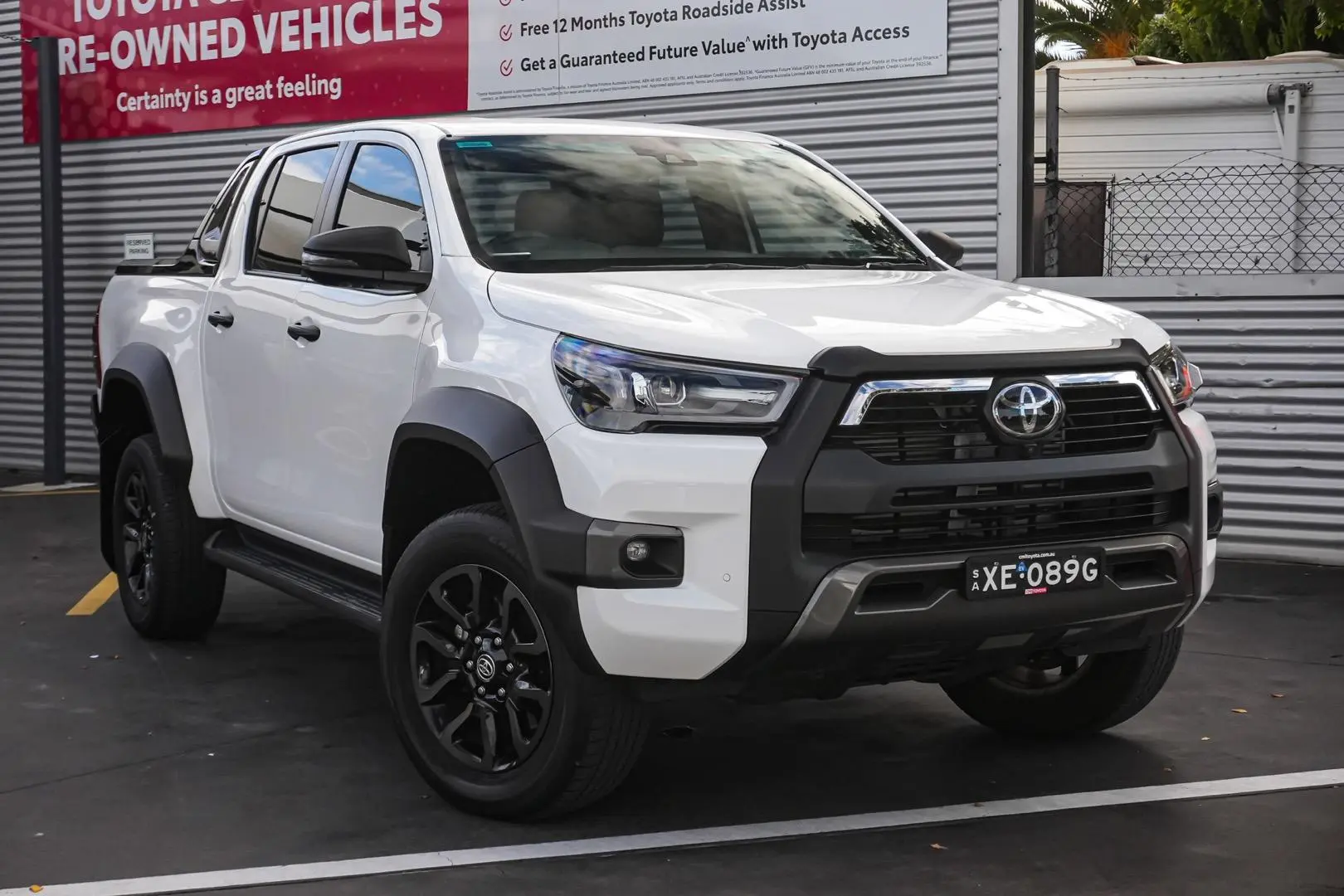 2024 Toyota Hilux Gallery Image 2