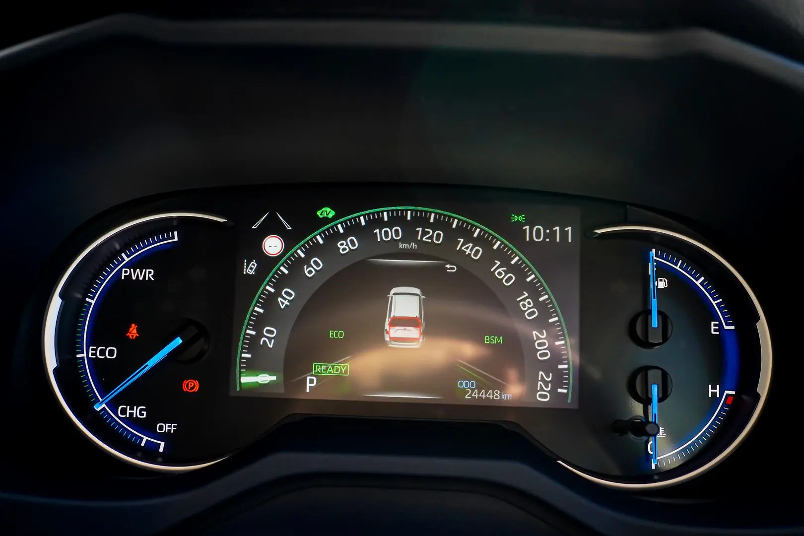 2025 Toyota RAV4 Gallery Image 16