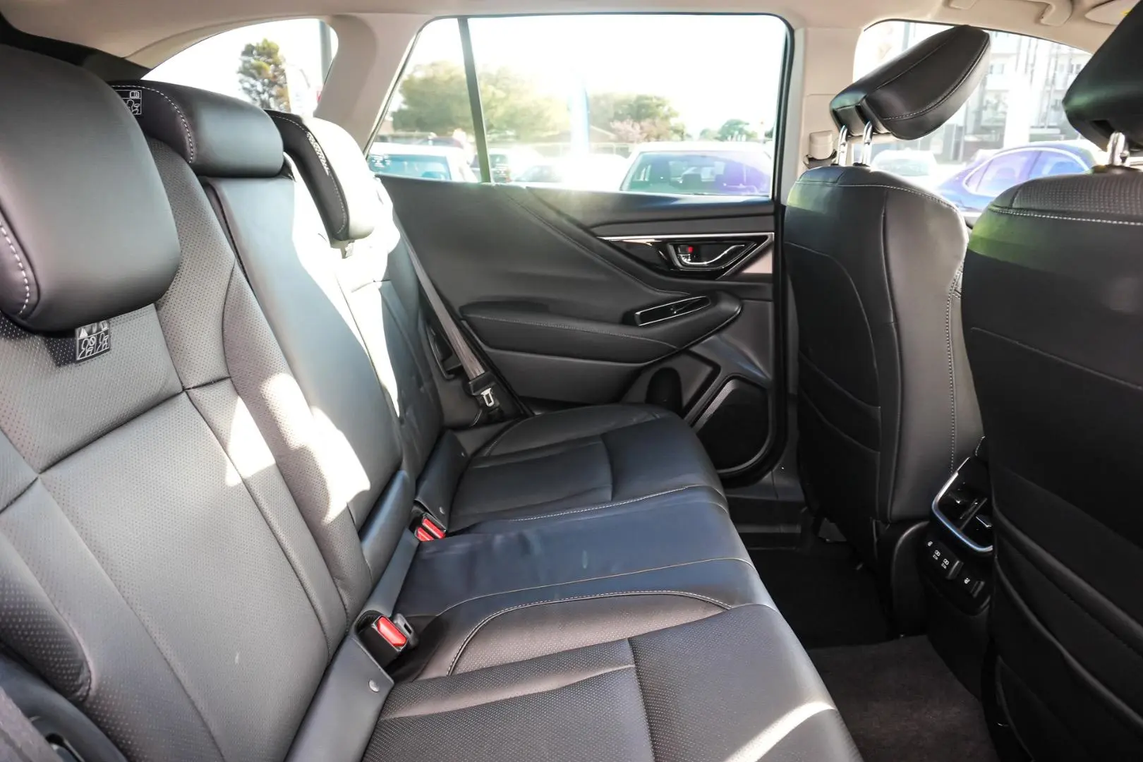 2023 Subaru Outback Gallery Image 9