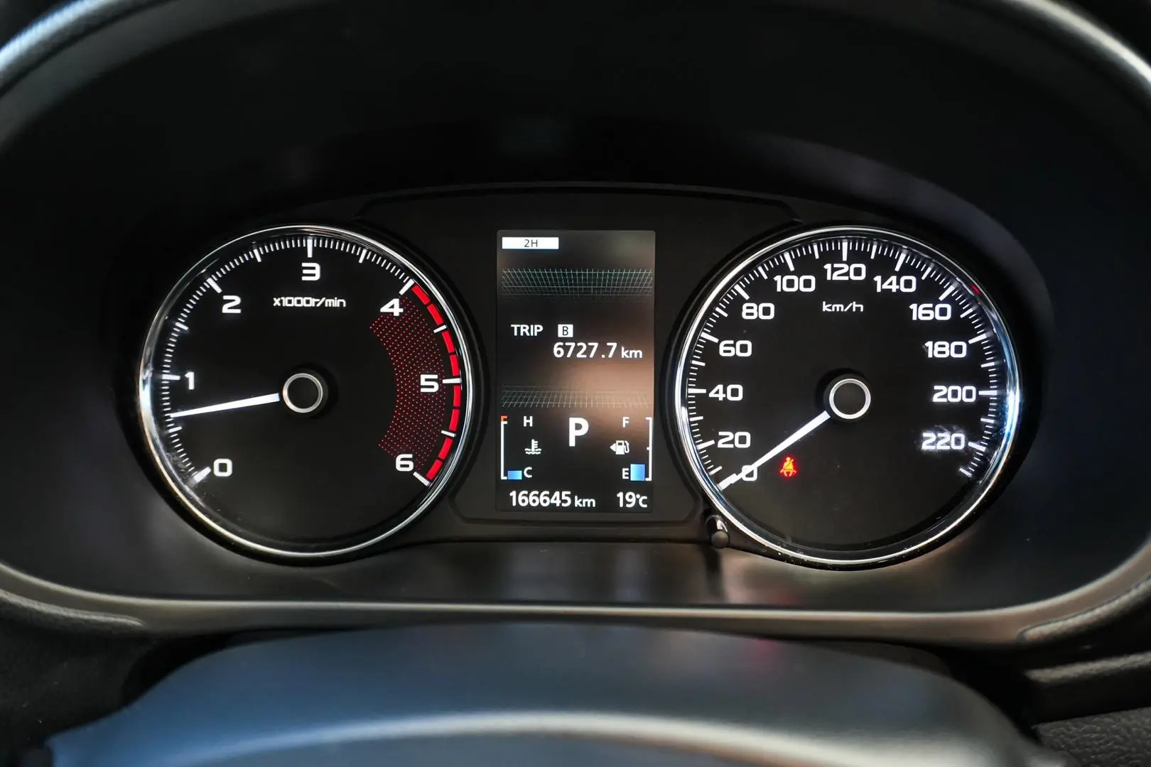 2018 Mitsubishi Pajero Sport Gallery Image 16