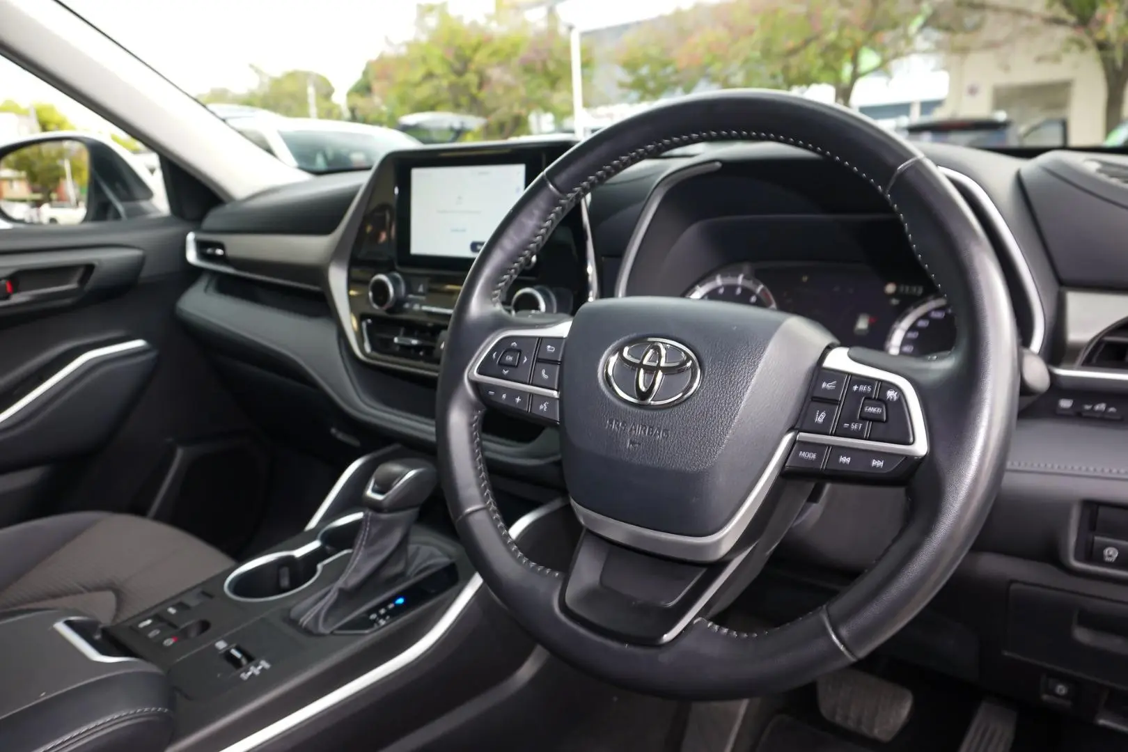 2024 Toyota Kluger Gallery Image 6
